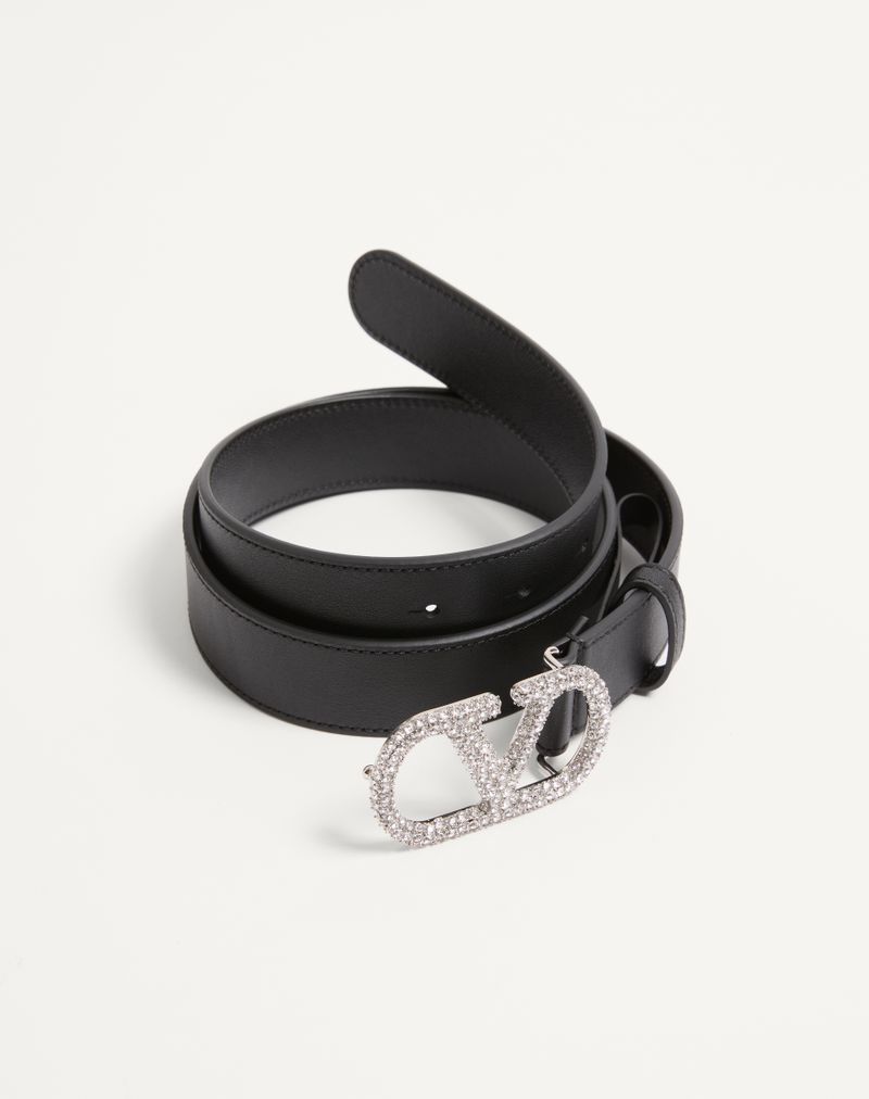 Cinto VLogo Signature em couro de bezerro brilhante com cristais, 30 mm