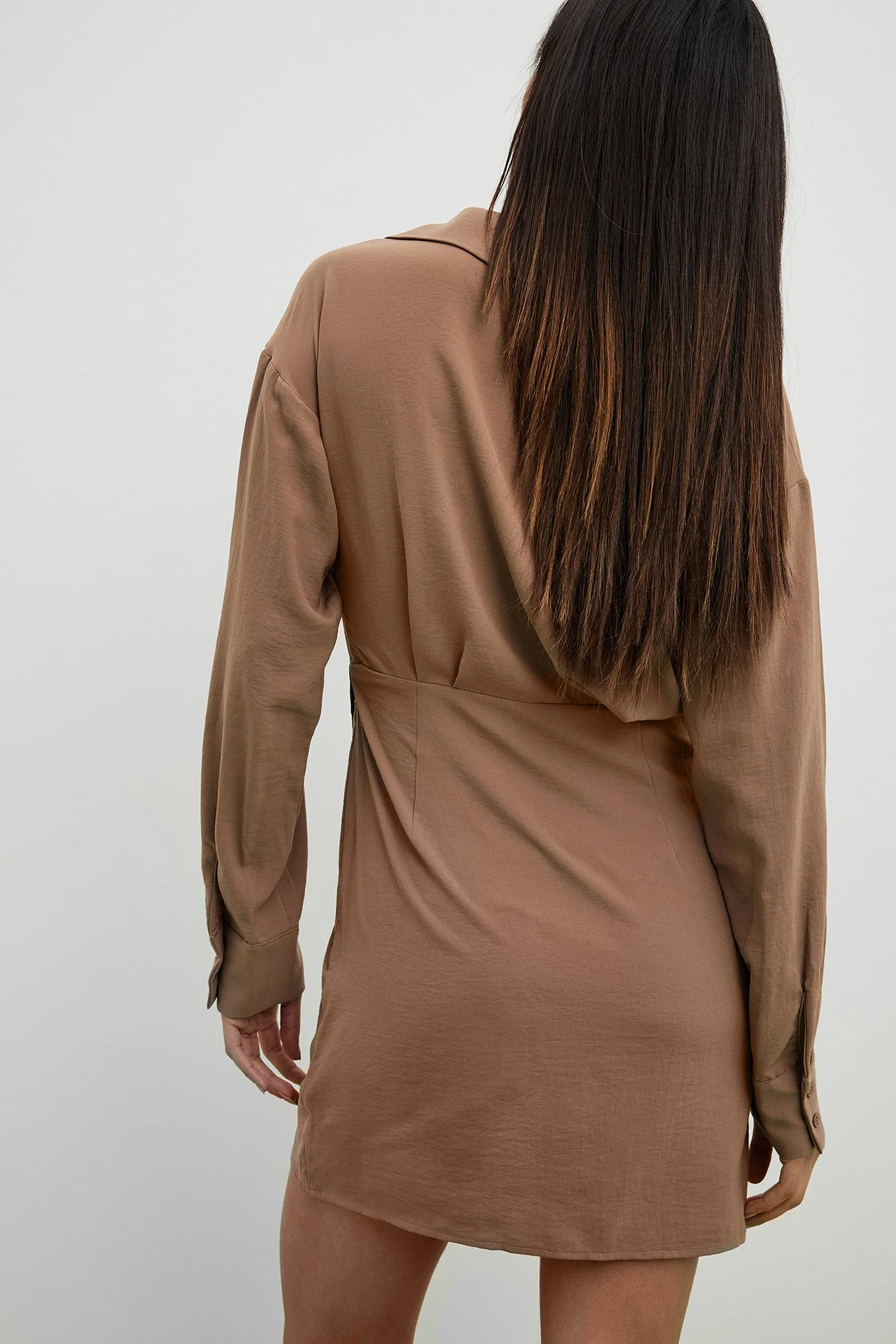 Minikleid mit überlappendem Rockteil