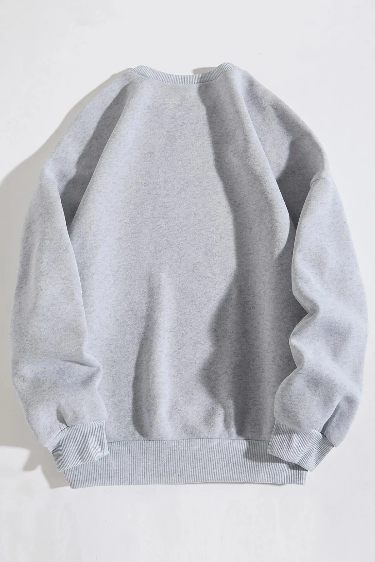 MODAGEN  Graues Unisex-Sweatshirt mit Rundhalsausschnitt und New-Jersey-Aufdruck in Übergröße