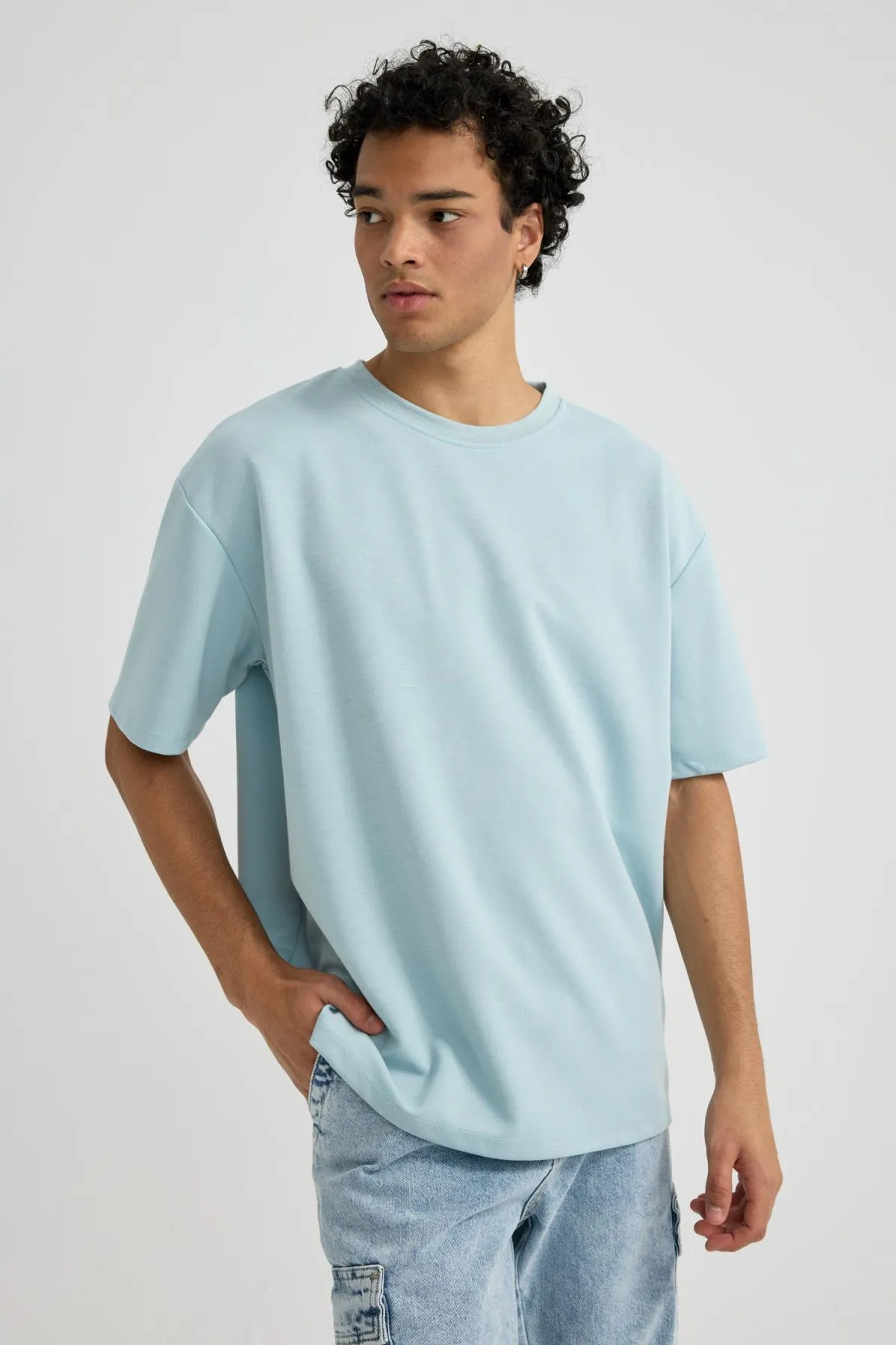 DeFacto  T-Shirt mit Rundhalsausschnitt in Oversize-Passform