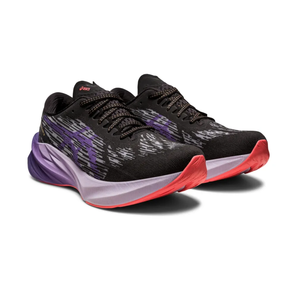 Asics Novablast 3 1012B288-003 / schwarz