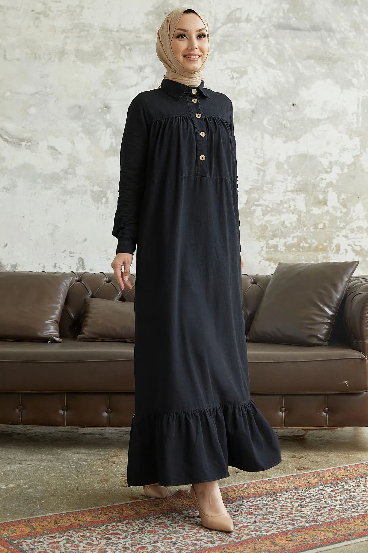 InStyle  Mandes Lockeres Jeanskleid mit Robe und Rüschen – Schwarz