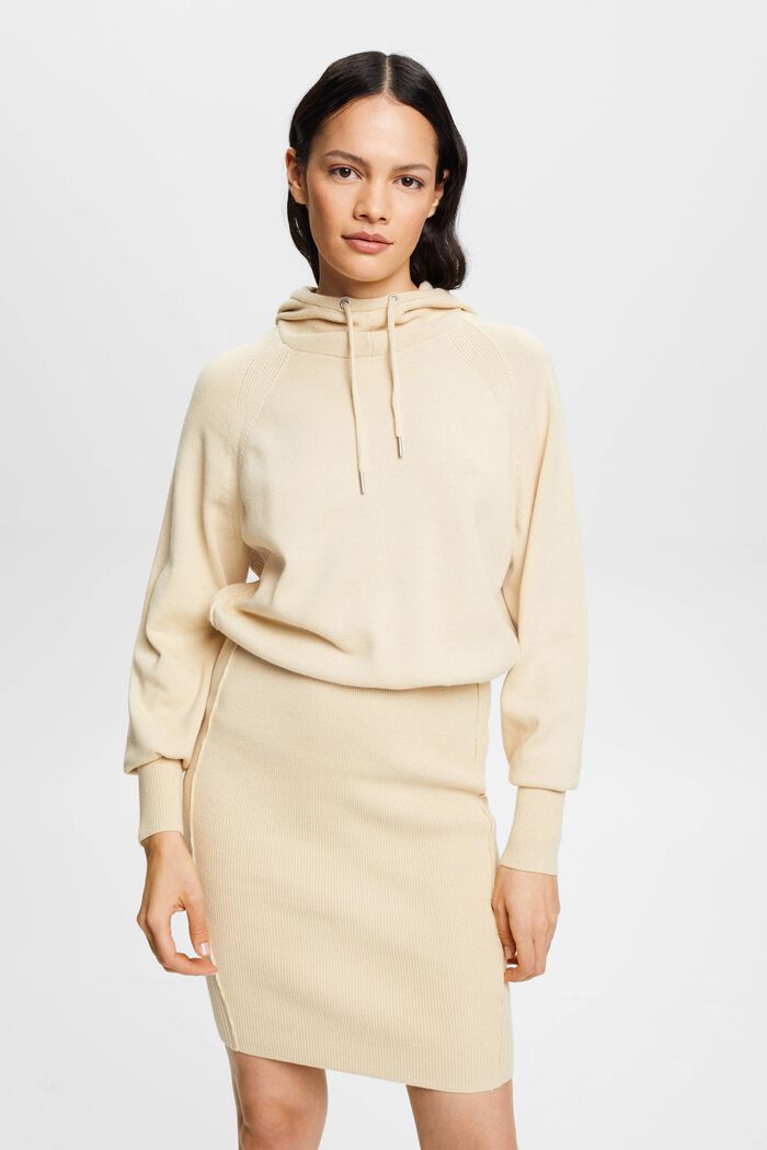 Sweatshirt-Kleid mit Kapuze