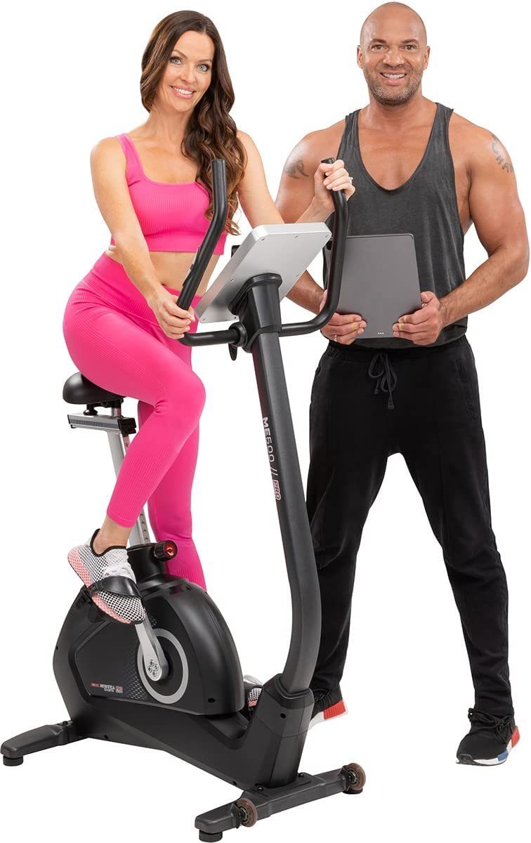 Miweba Sports Ergometer Profi Indoor Cycle ME500 - 14 Kg Schwungmasse (35 Trainingsprogramme, 32 Intensitätsstufen, 150 Kg. max Belastbarkeit, Cardio, Fahrrad Heimtrainer, Fitnessbike, Indoor Cycling, Fahrradtrainer, Bluetooth, LCD Display, Magnetbre