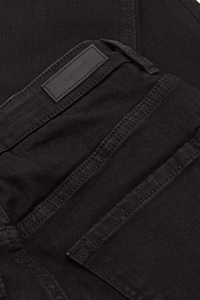 Recycelt: Shaping-Jeans mit Organic Cotton