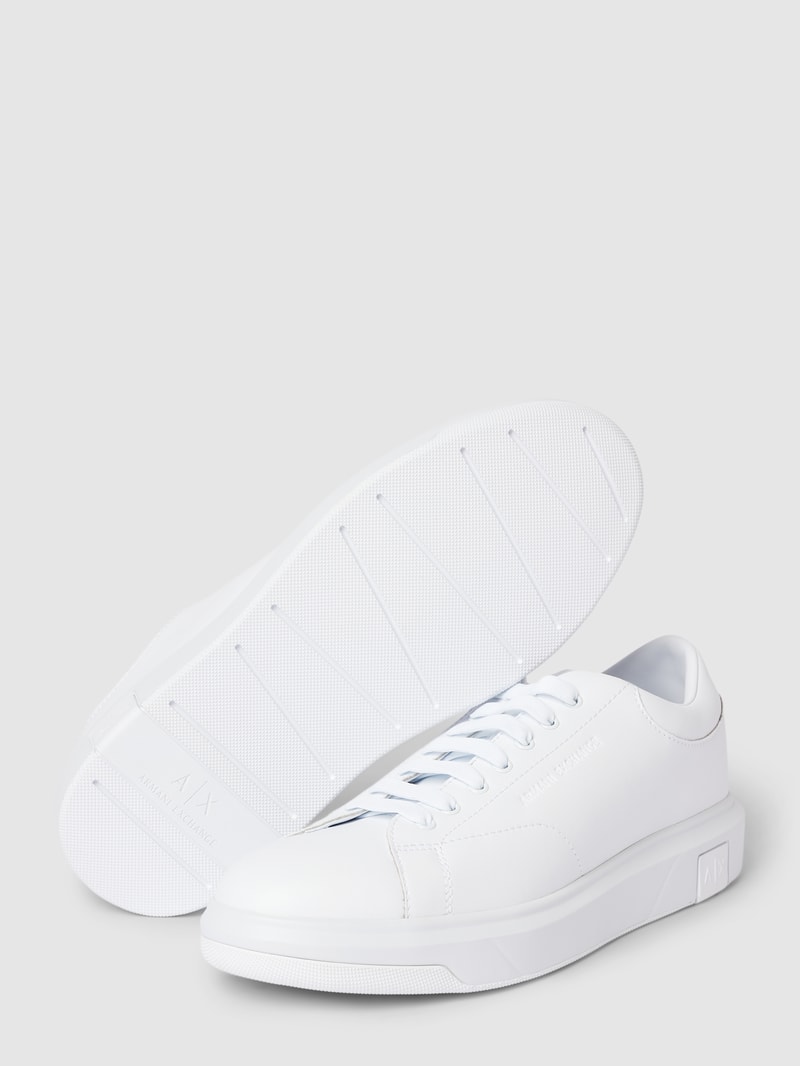 Sneaker aus Leder mit Label-Details in weiß