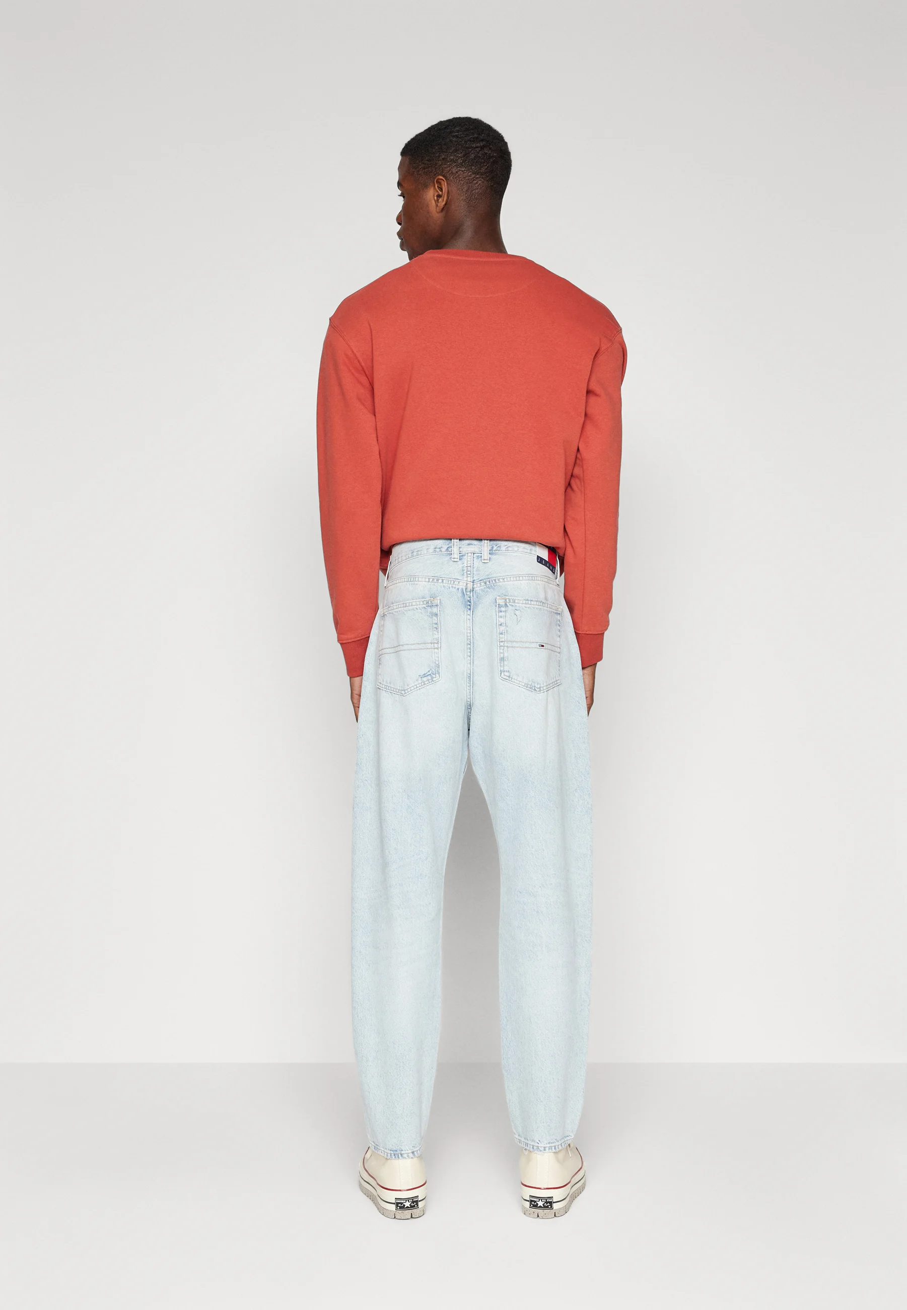 Tommy Jeans ISAAC RELAXED TAPERRD ARCHIVE - Vaqueros holgados