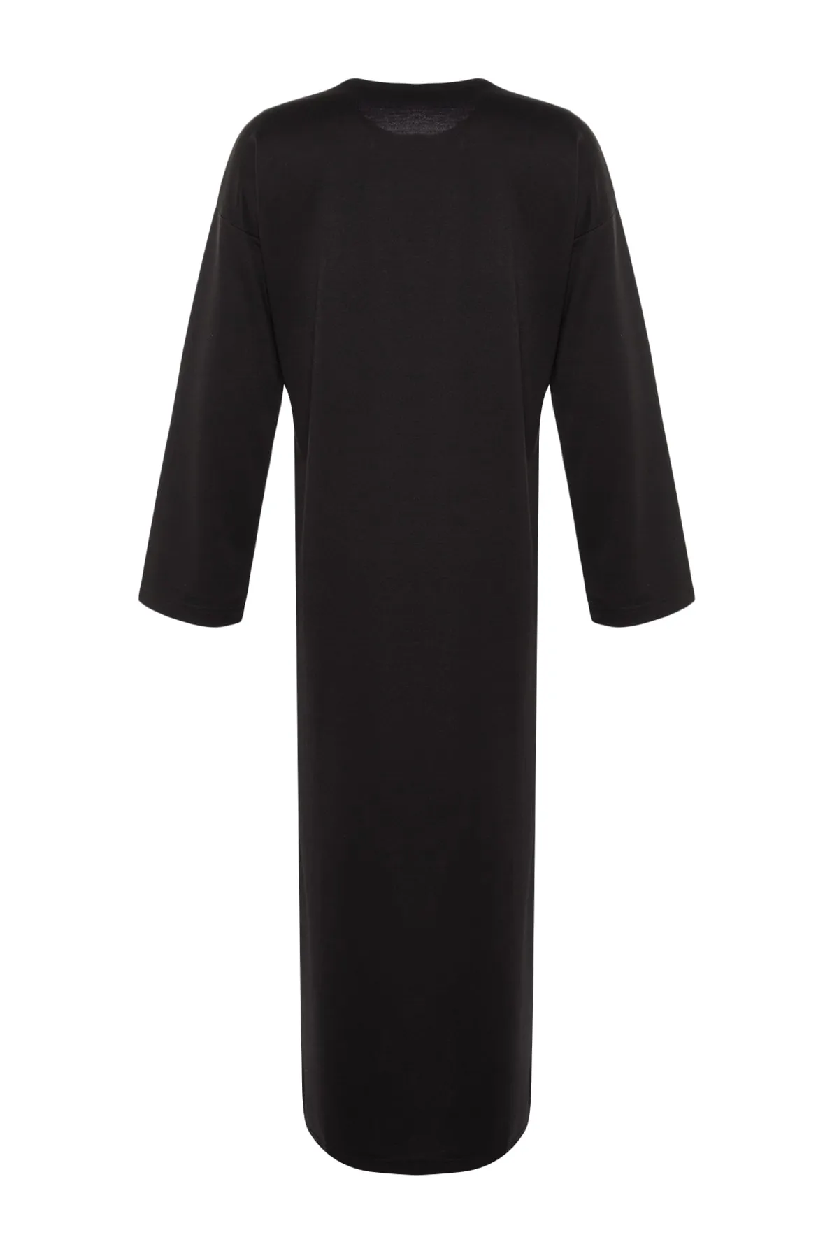 Trendyol Modest  Schwarzes Oversize-Strickkleid TCTSS23EB00125