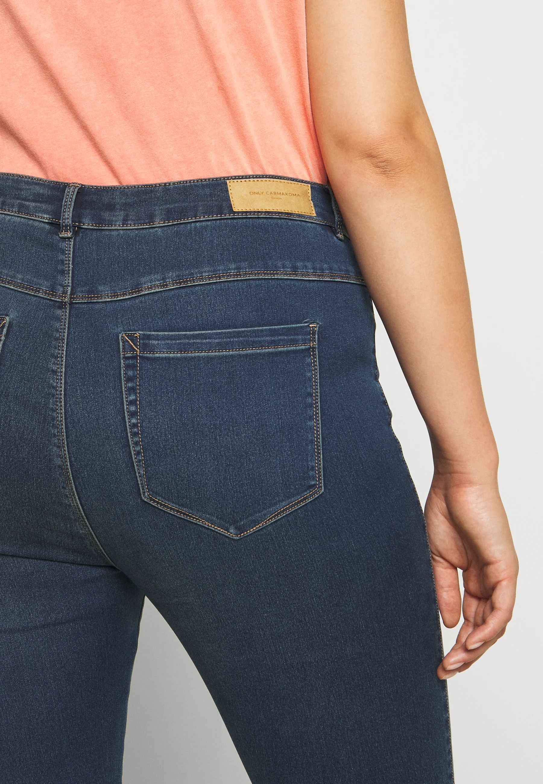 SOLO CARMAKOMA CARAUGUSTA LIFE KNICKERS - Pantalones cortos vaqueros