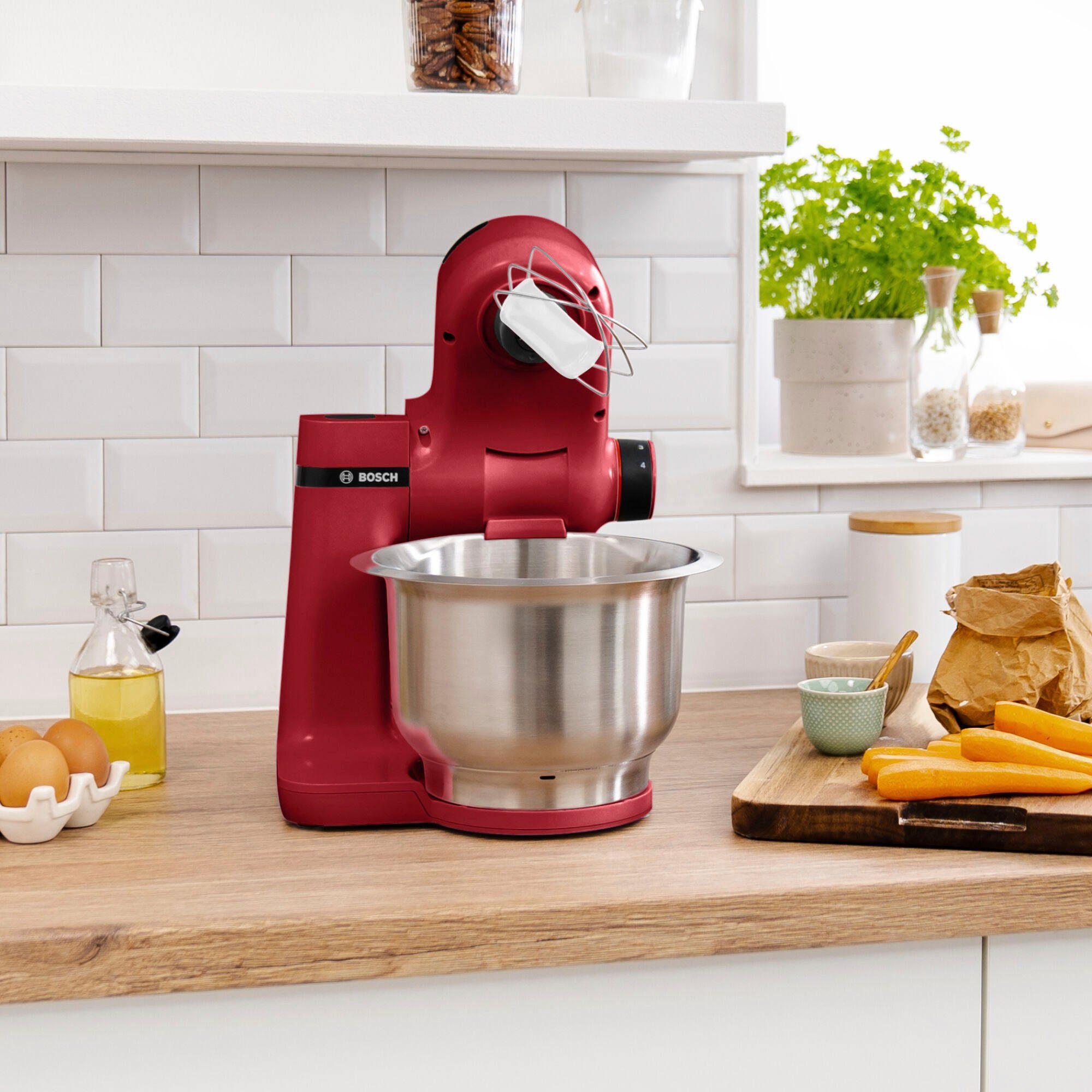 BOSCH Küchenmaschine MUMS2ER01, MUM Serie 2, 700 W, 3,8 l Schüssel, 3,8 l-Schüssel, Durchlaufschnitzler inkl. 3 Scheiben, Patisserie-Set