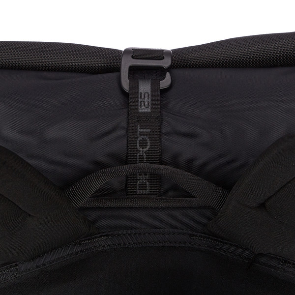 DEPOT 25 - Laptoprucksack
