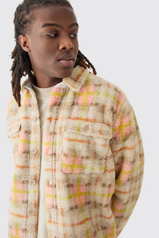 Pastellfarbenes kariertes Overshirt mit Borg-Tasche