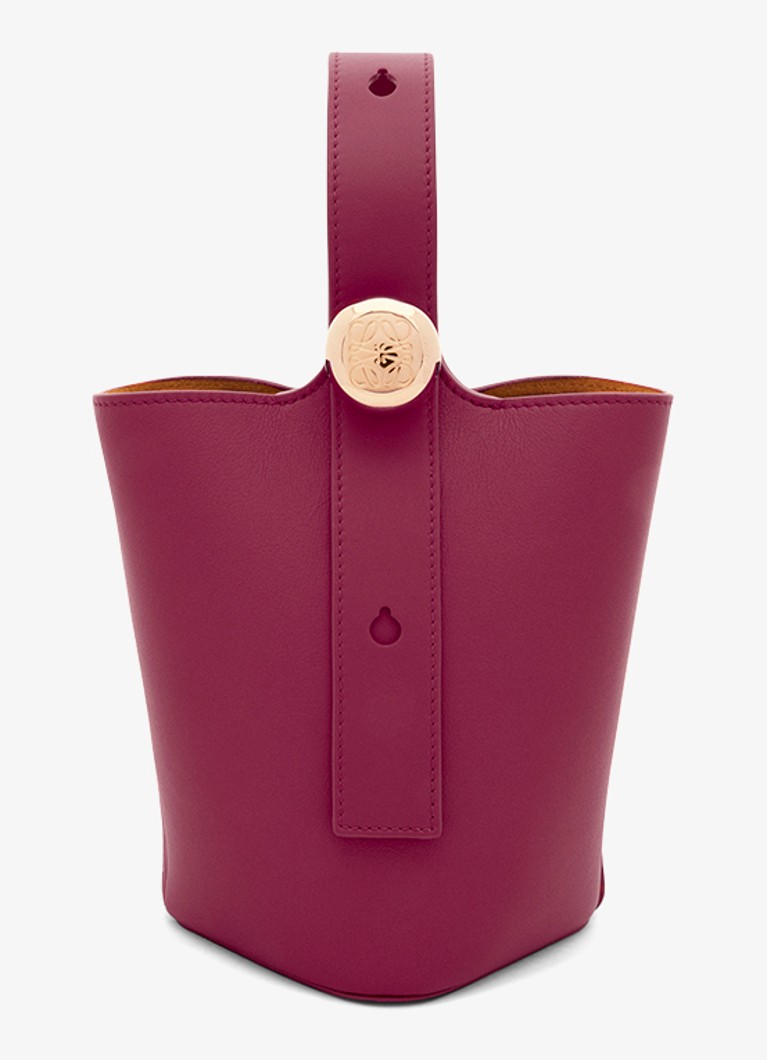 LOEWE Pebble Bucket Mini crossbody bag made of calfskin