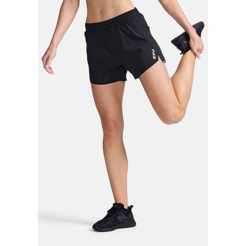 2XU Aero 5 Inch Funktionsshorts Damen