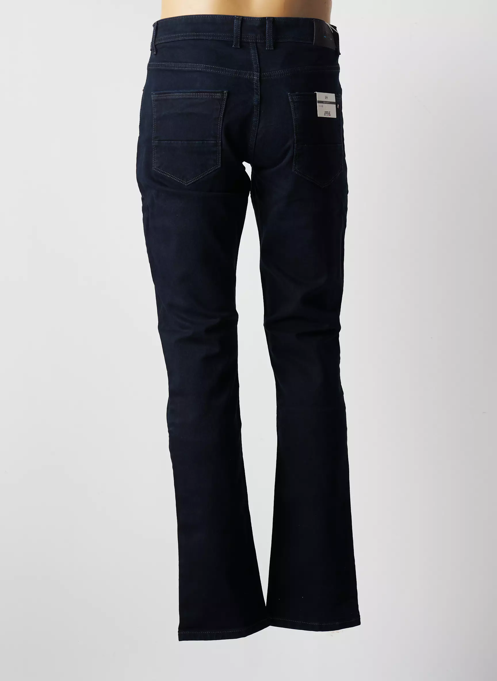 Virtue Jeans Coupe Droite Homme couleur bleu