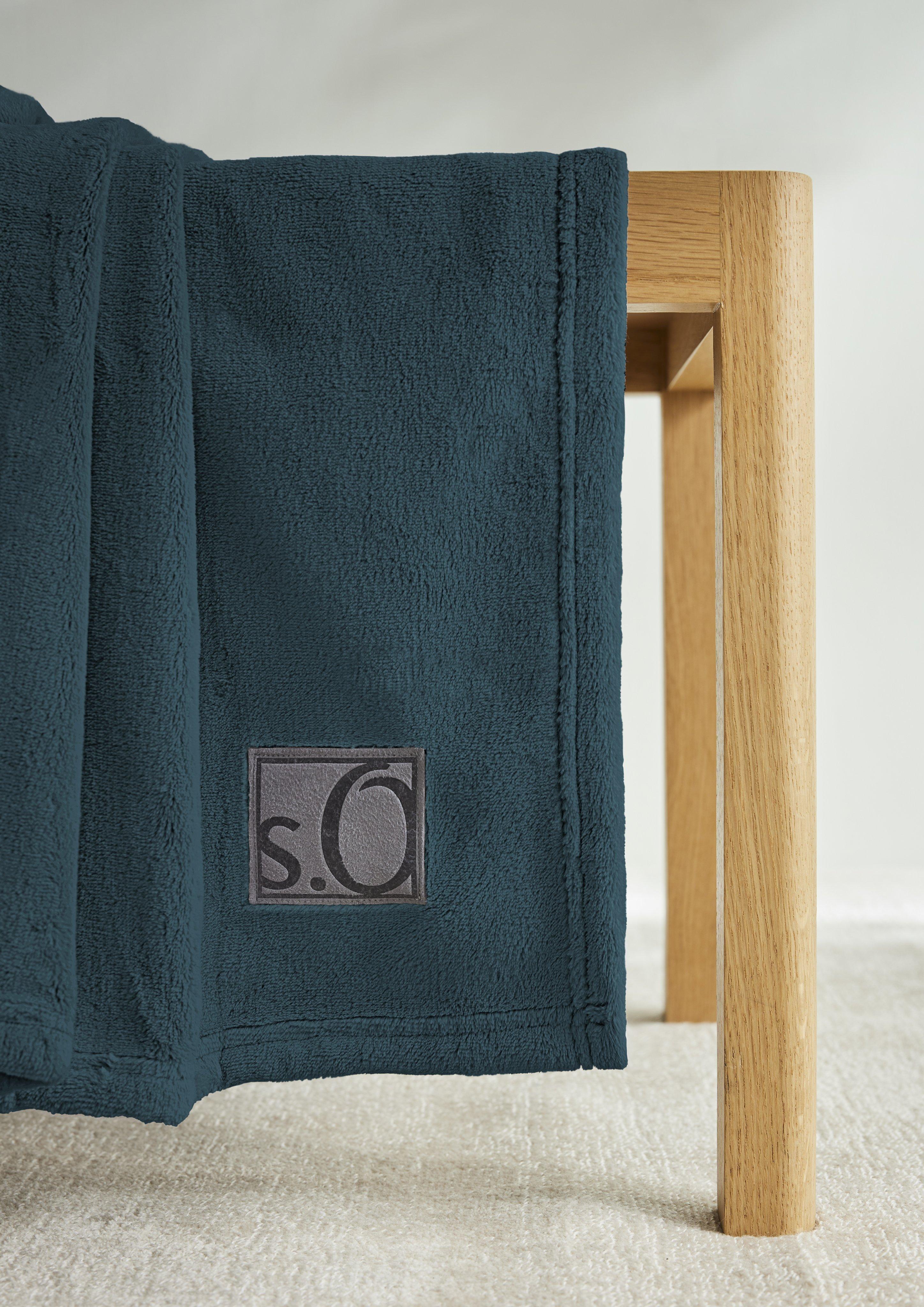 Weiche Decke mit Logo-Detail  6008754-680