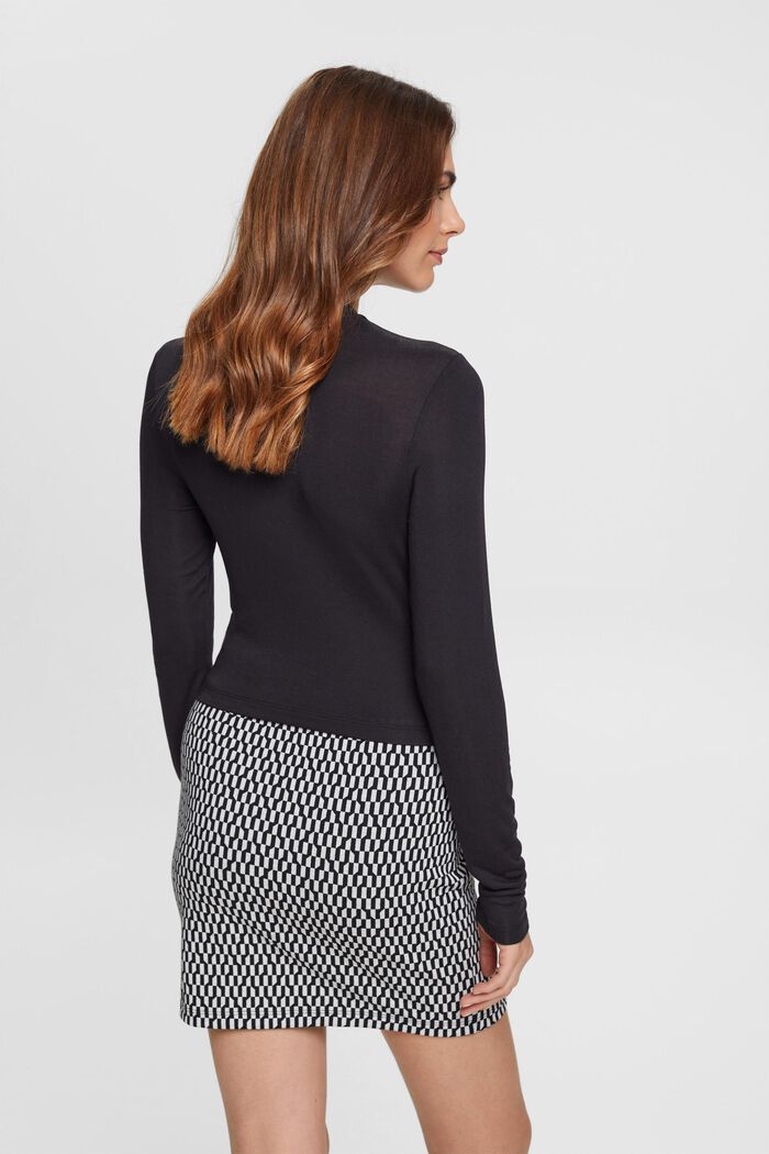 Cropped Fit Longsleeve