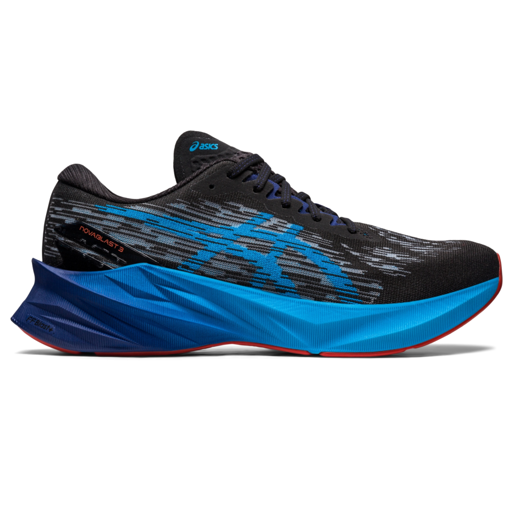 Asics Novablast 3 1011B458-004 / schwarz