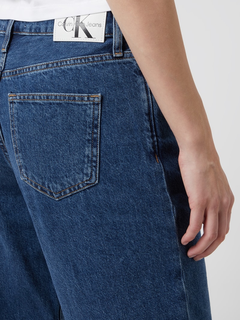 Straight Fit Jeans aus Baumwolle  in jeans