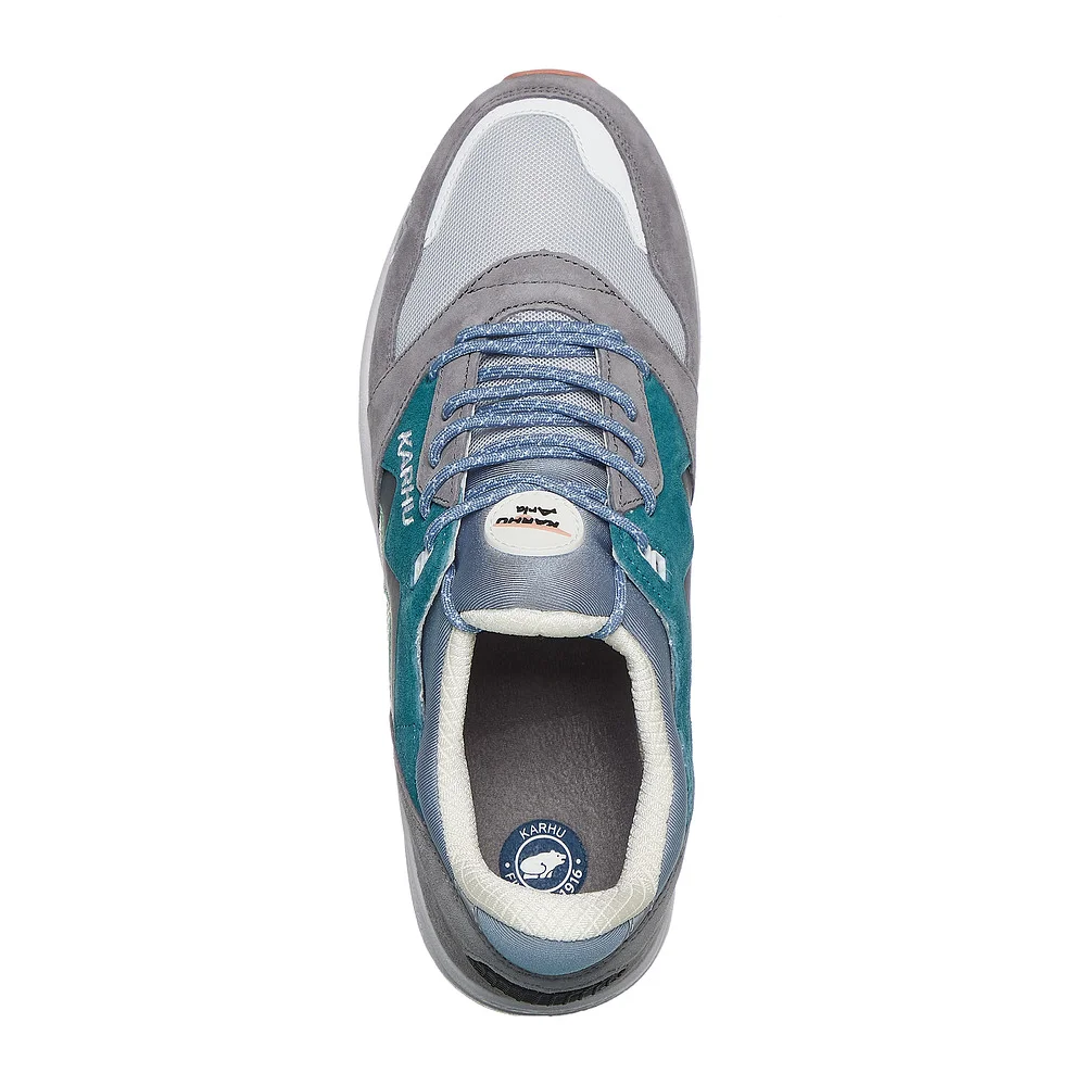 Karhu Aria 95 F803100 / grau