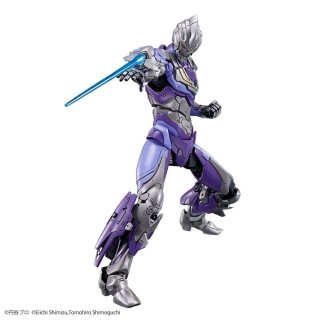 Figure Rise Ultraman Suit Tiga Sky Type - Action