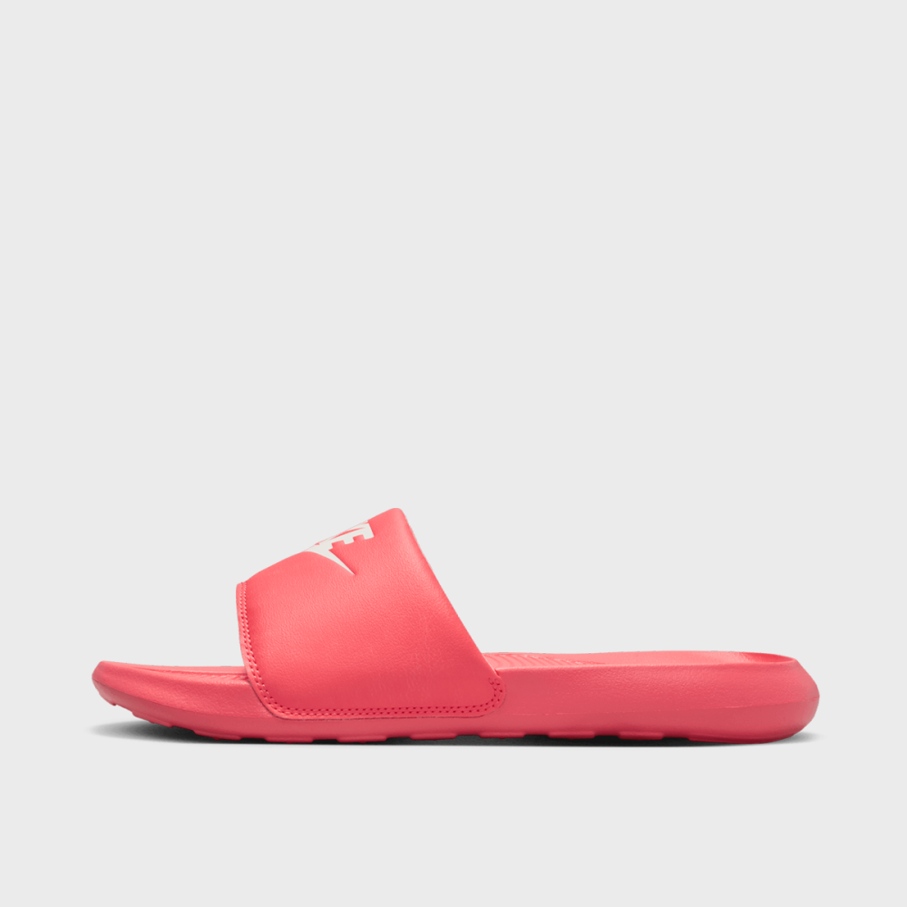 Nike Victori One CN9677-802 / pink