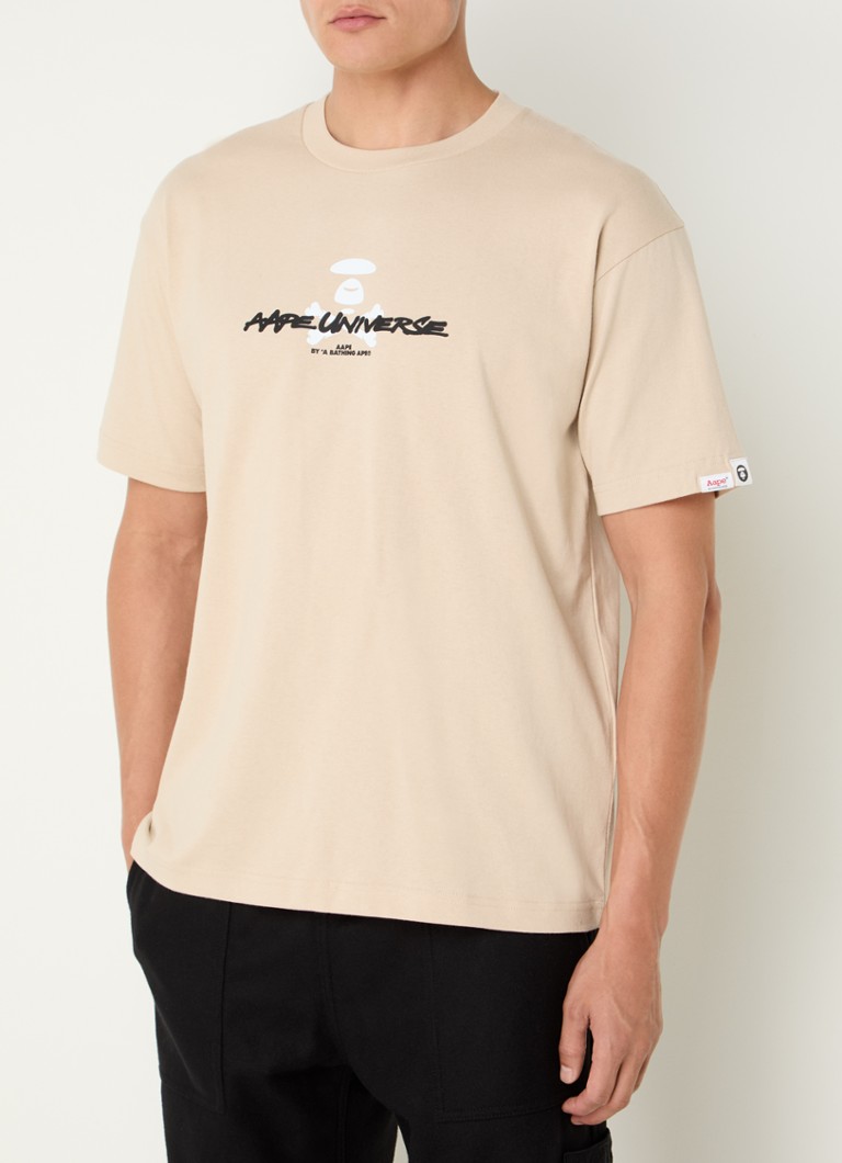 Camiseta Aape com logo e estampa nas costas