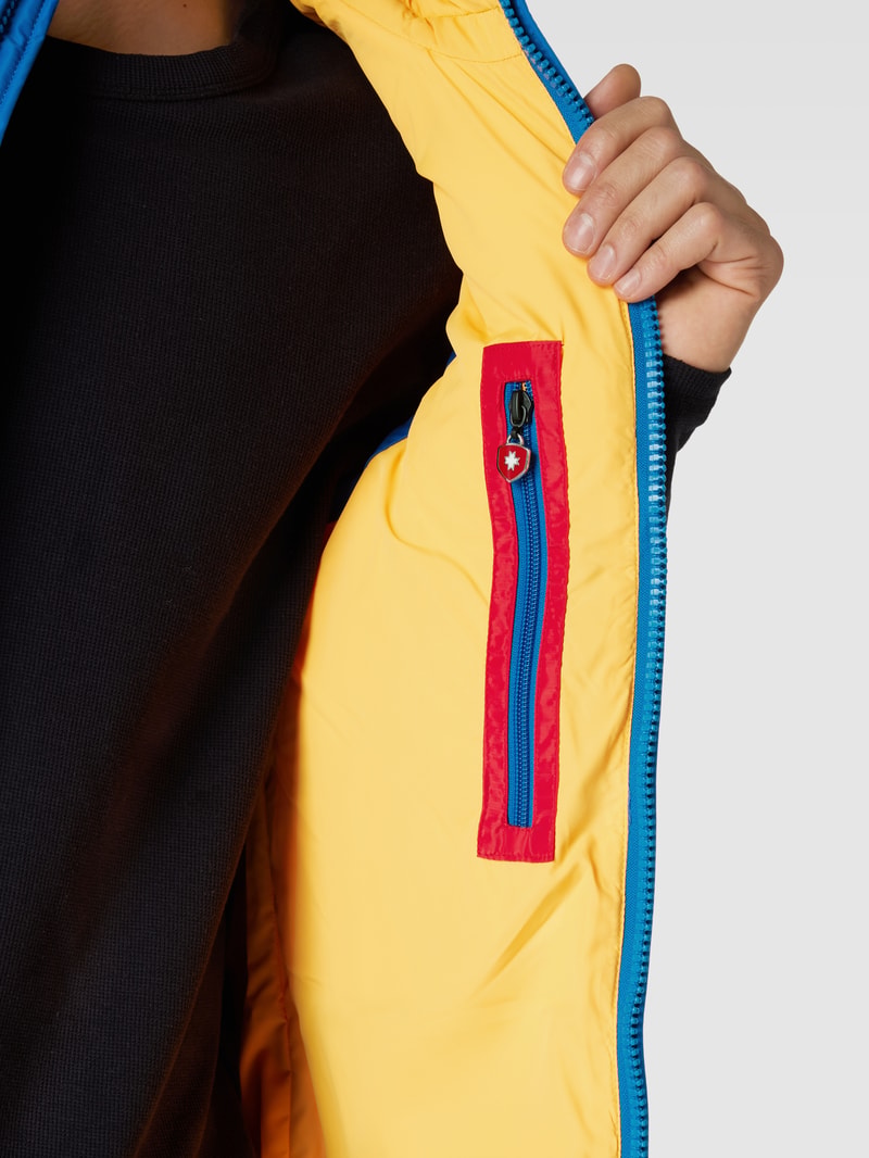 Steppweste mit Label-Applikation Modell 'SNOWDOME' in aqua blau