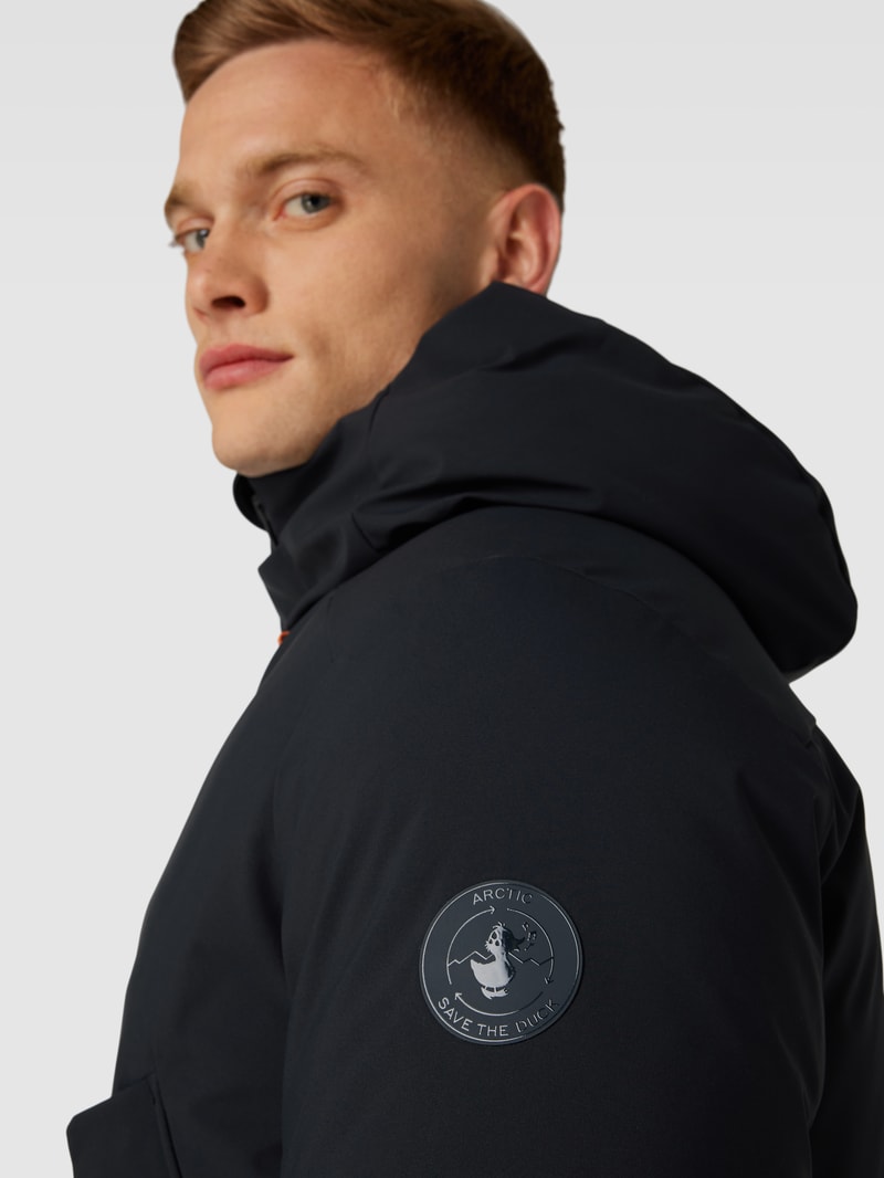 Jacke mit Kapuze Modell 'WILSON' in schwarz
