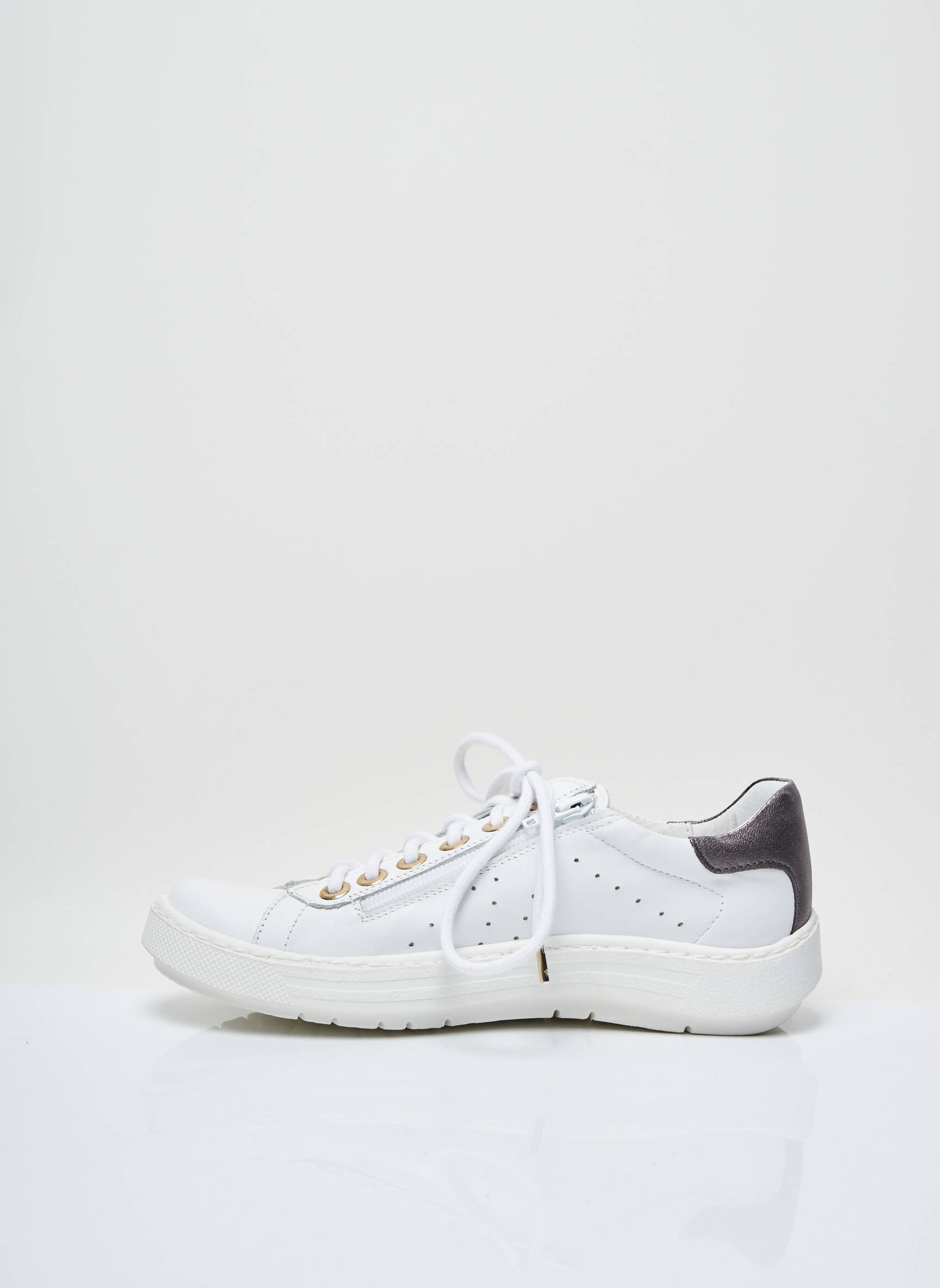 Chacal Baskets Femme couleur blanc