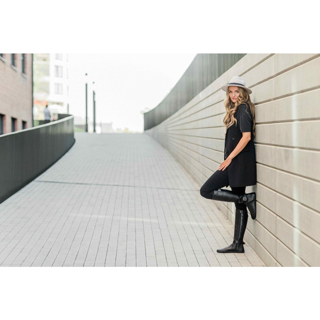 Shapen Glam Black Vegane schwarze Barfuß-Stiefel