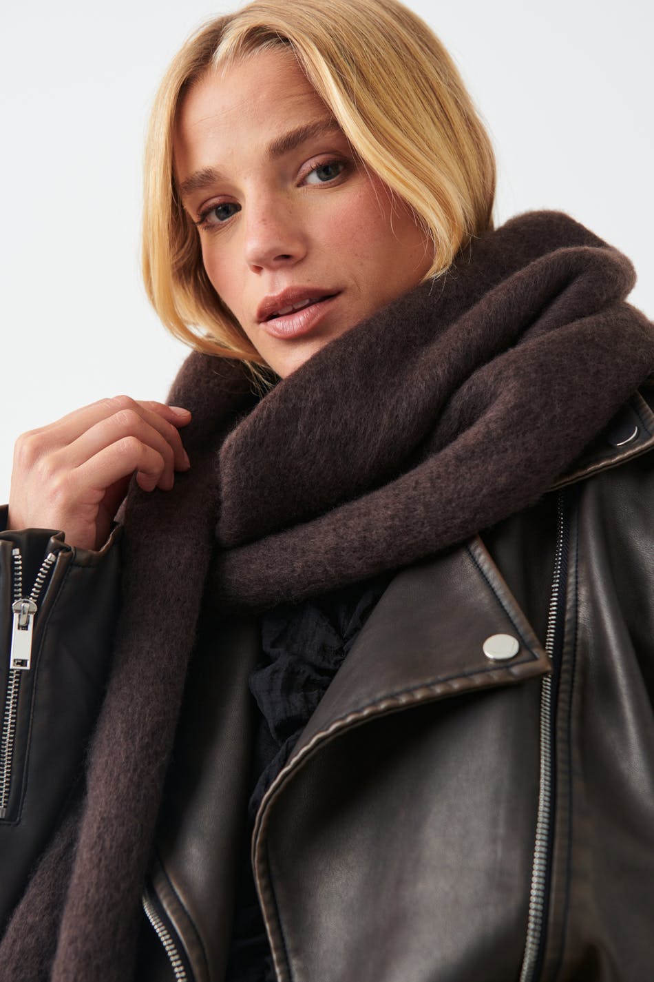 Soft chunky scarf