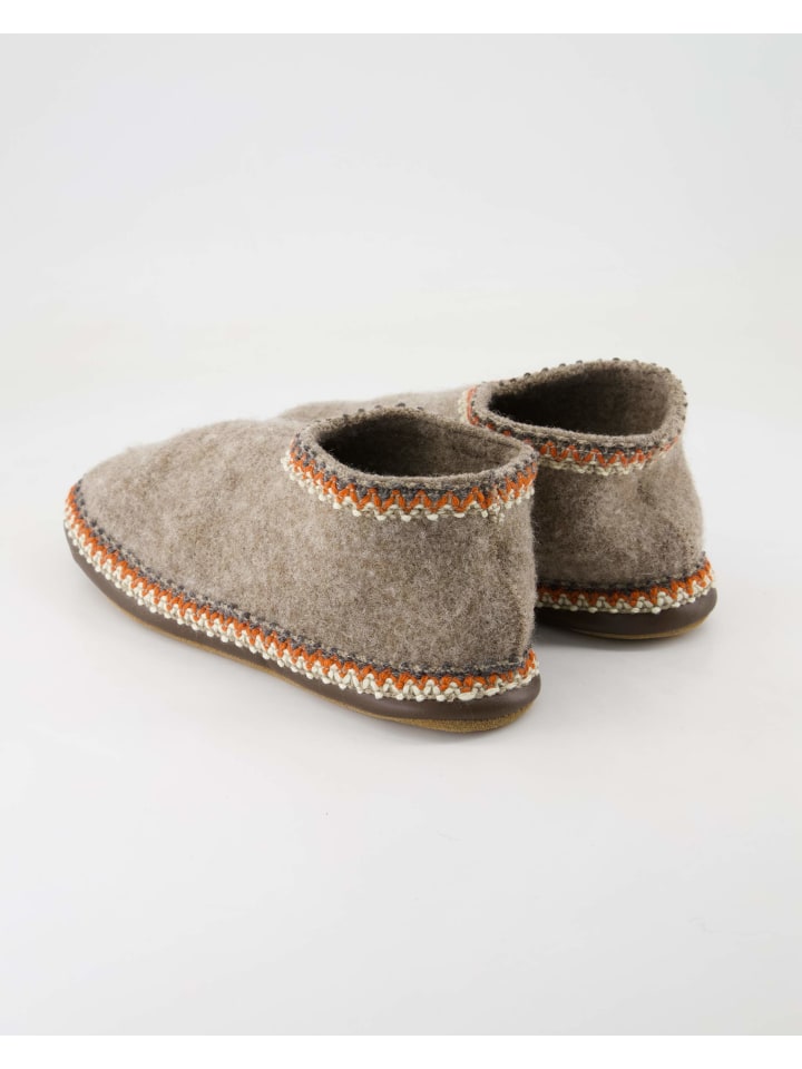 HAFLINGER Geschlossene Hausschuhe in Beige günstig kaufen