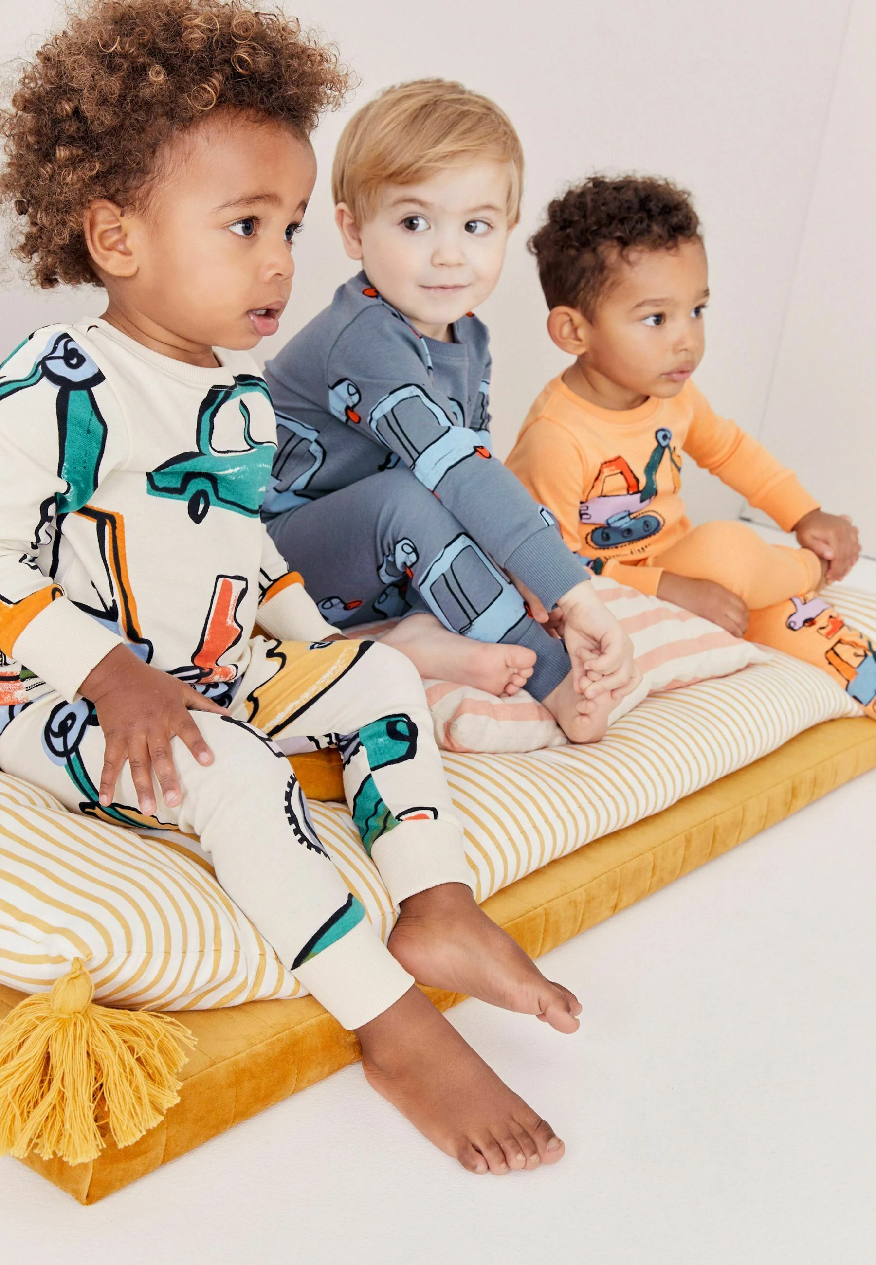 Siguiente SET DE 3 PIJAMAS SNUGGLE