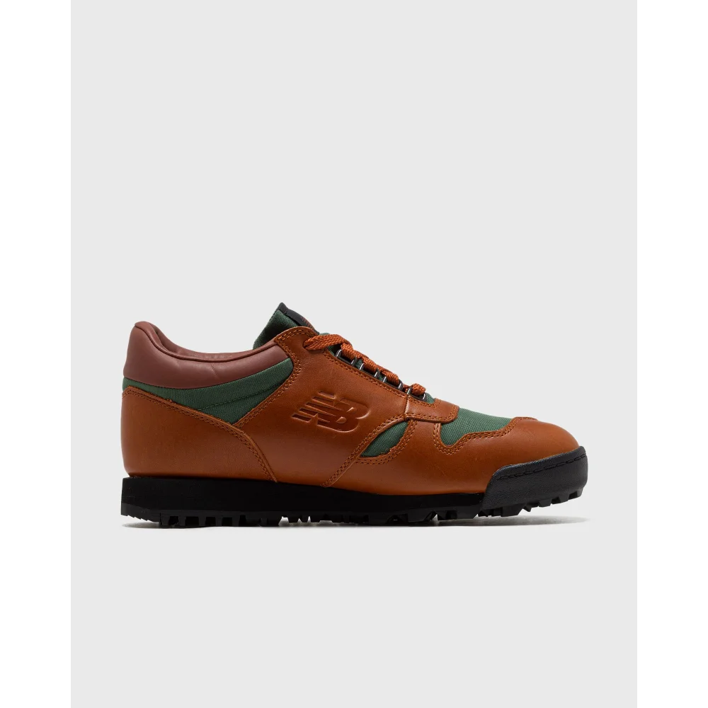New Balance Rainier UALGSBB / braun
