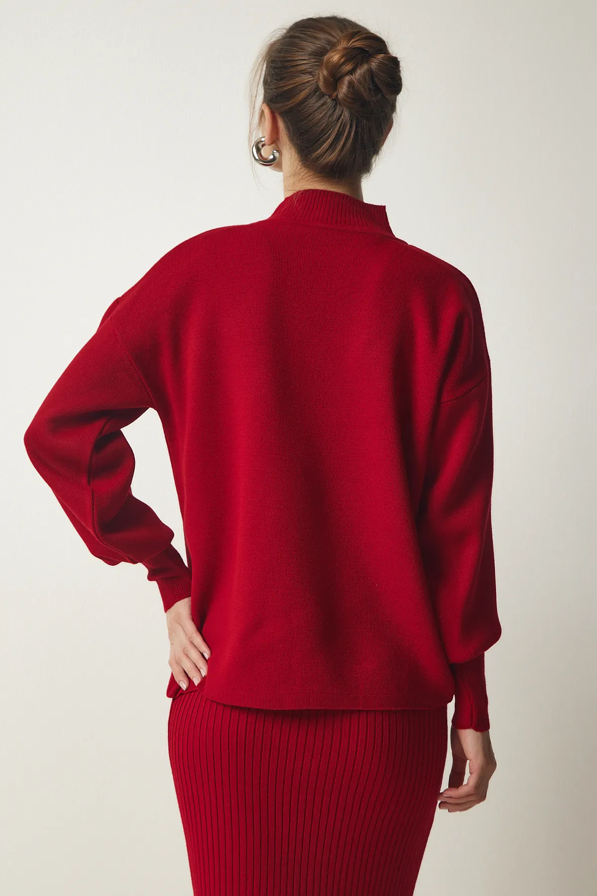 Happiness İstanbul  Rotes Sweatshirtkleid aus gerippter Strickware für Damen KG00006
