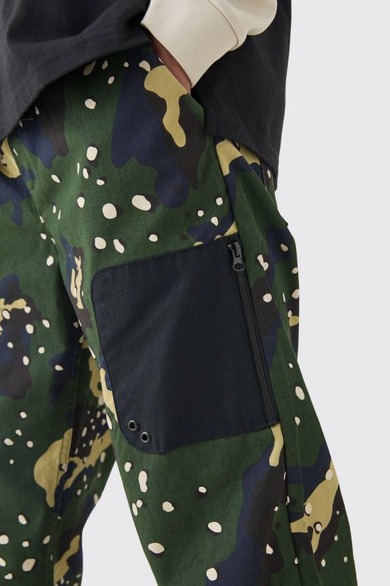 Lockere Camouflage Twill-Hose mit elastischem Bund und Gürtel