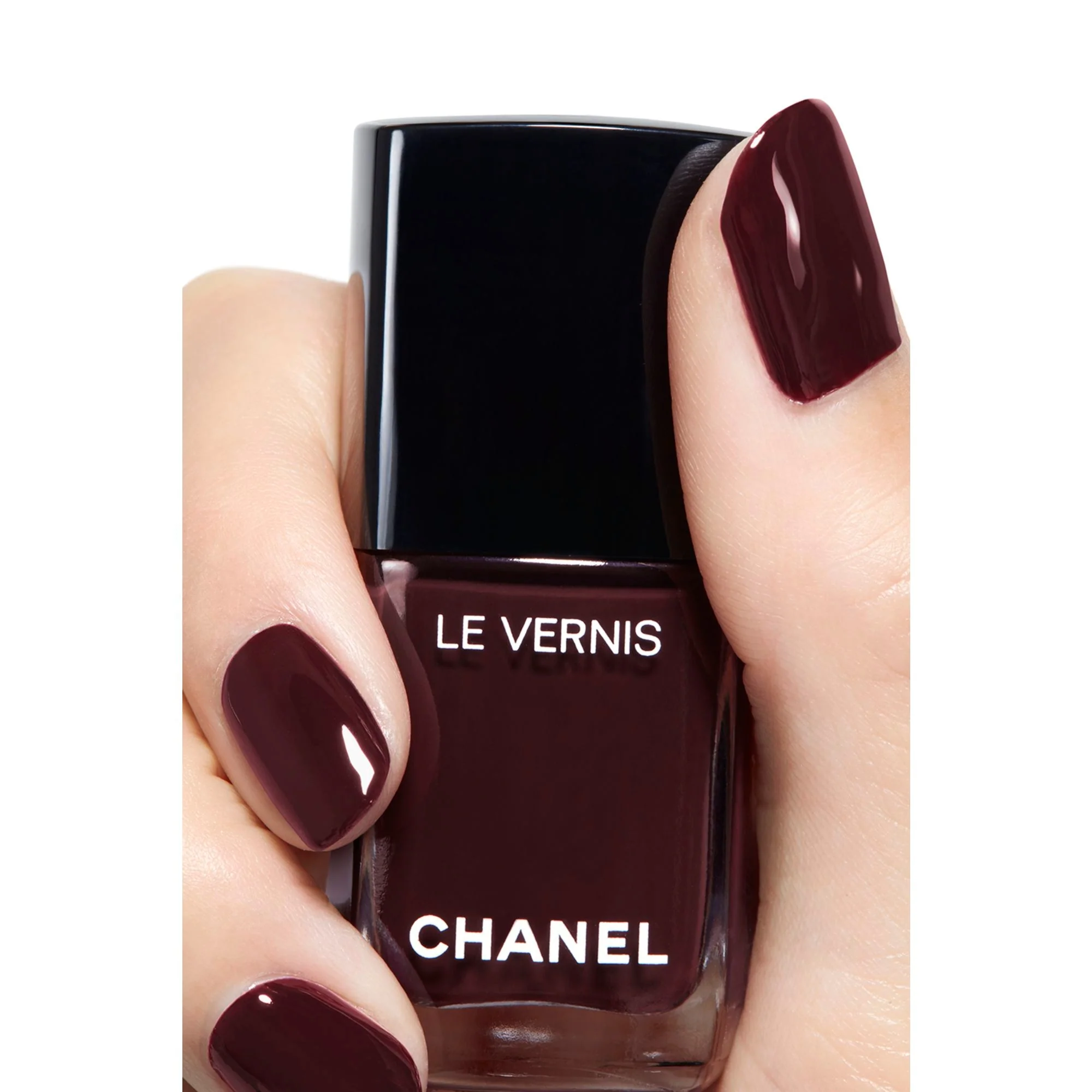 LE VERNIS - COLORE E BRILLANTEZZA LUNGA TENUTA