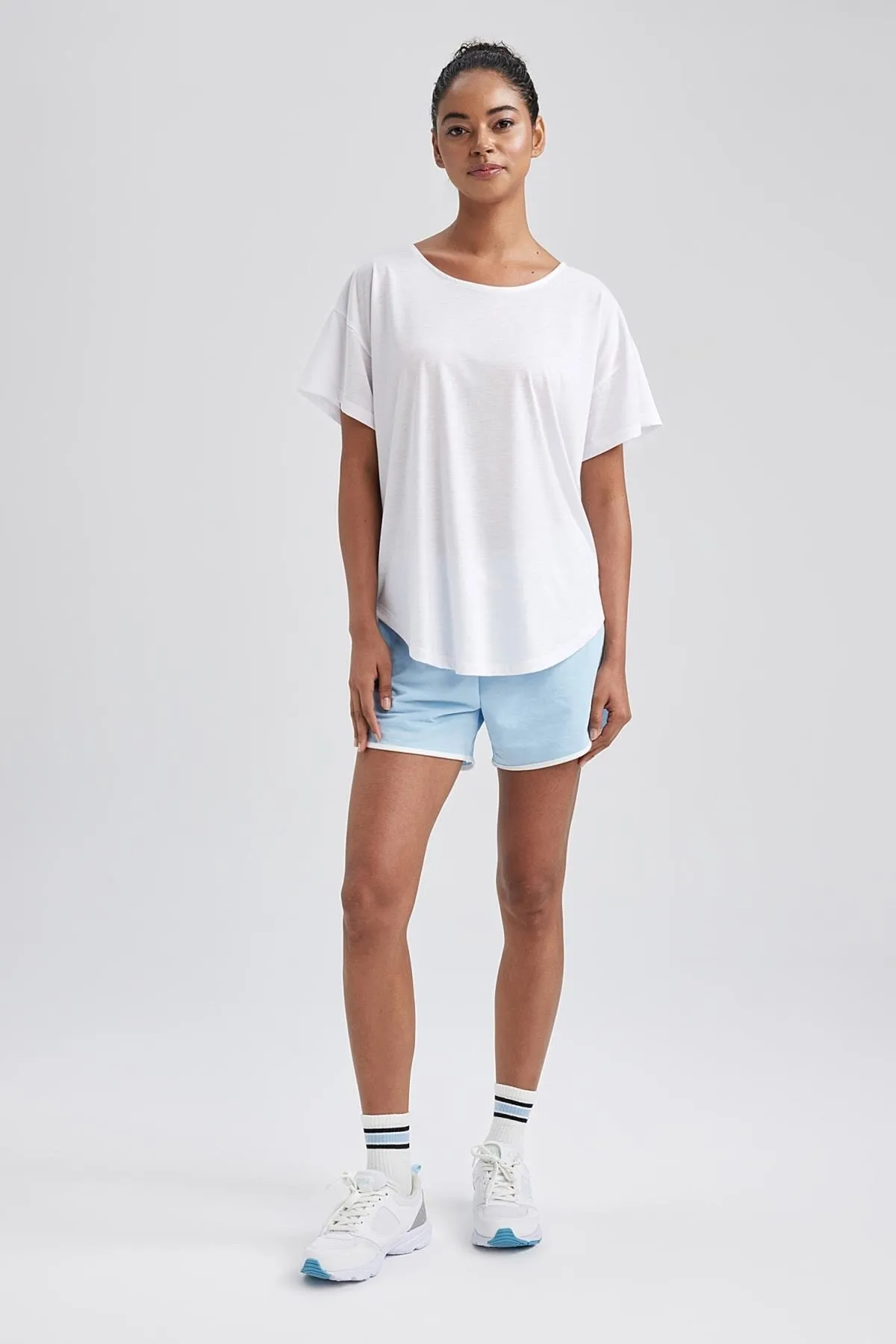DeFacto  Passform Standard Fit Sportshorts B0108ax23hs