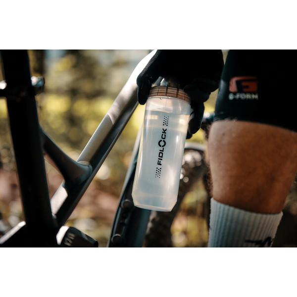 TWIST BOTTLE 590 + BIKE BASE - Fahrradzubehör