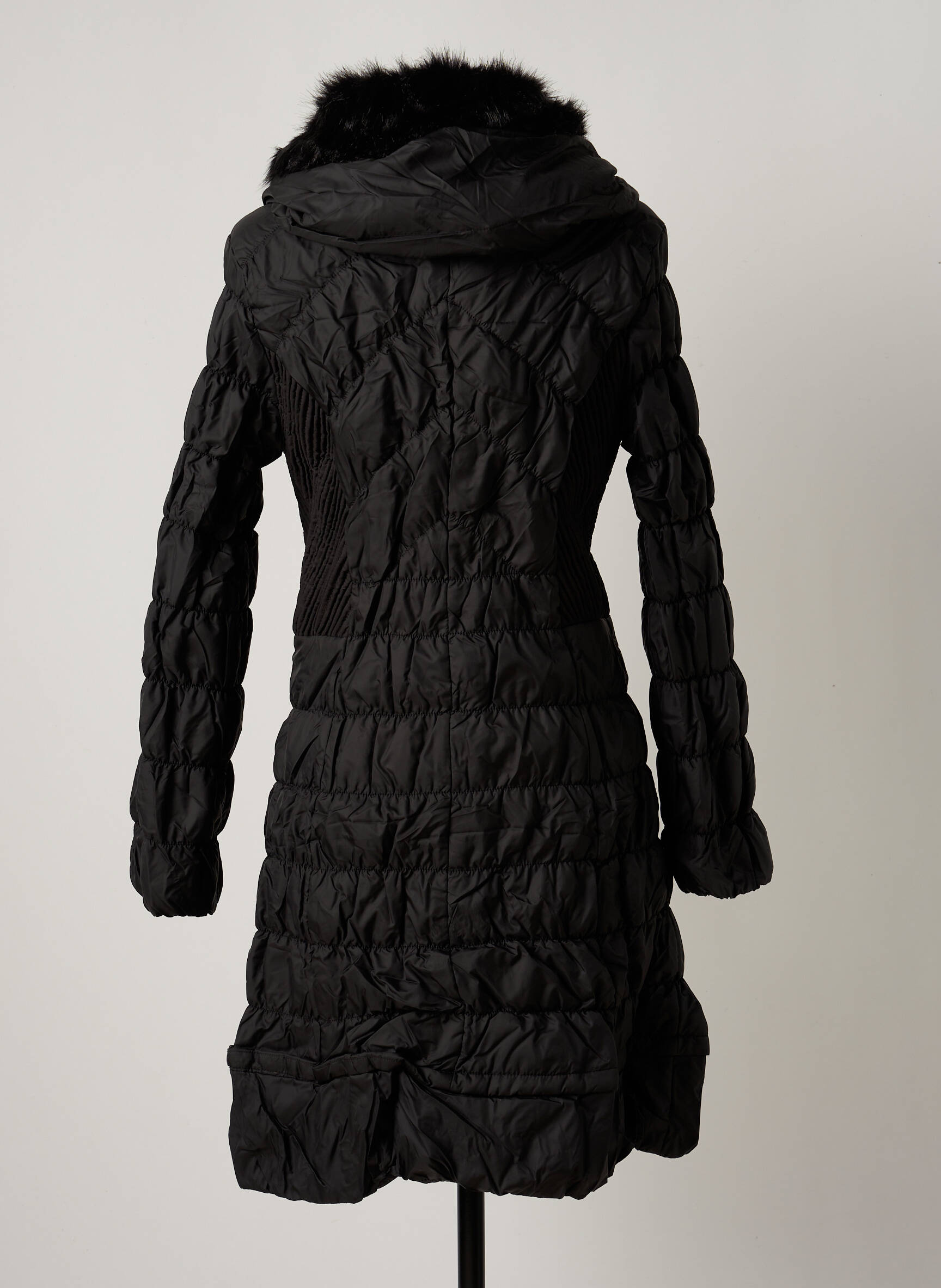 Areline Doudounes Femme couleur noir