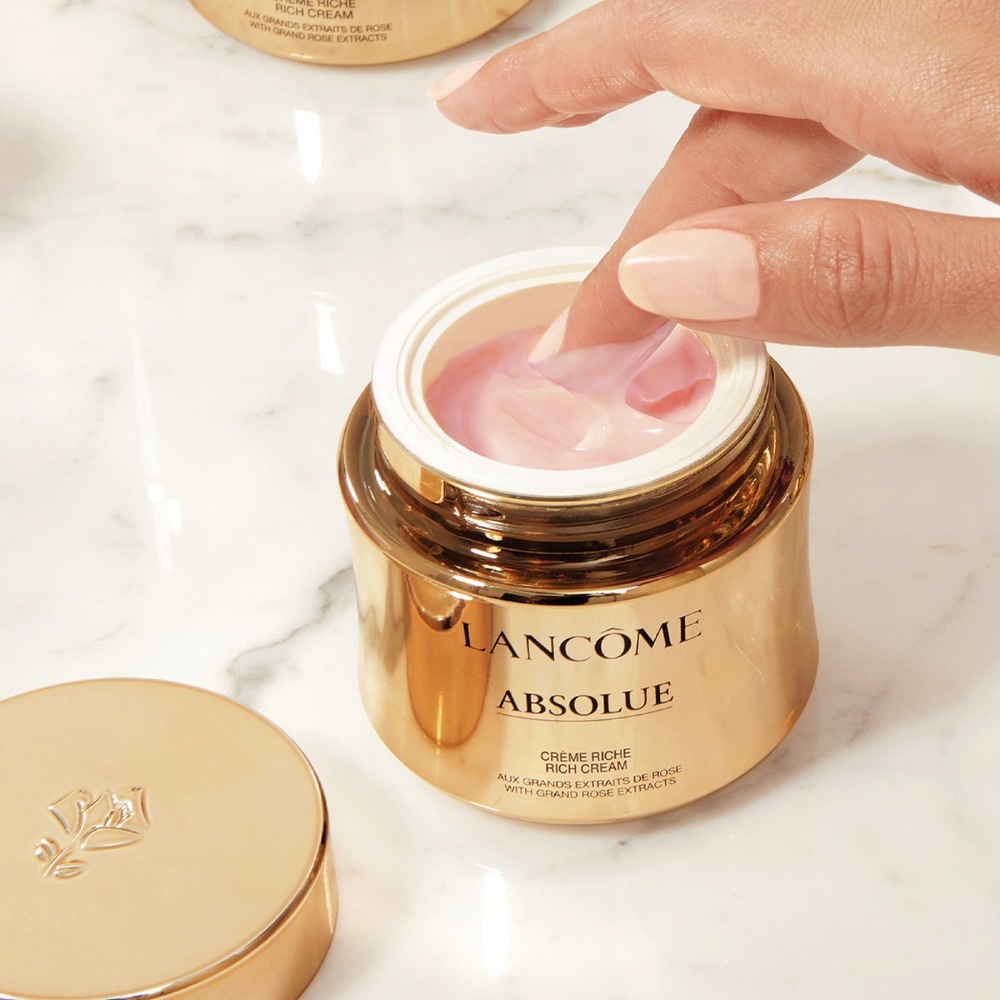 Lancôme Absolue Crème Riche Régénérante Illuminatrice au x Grands Extraits de Rose