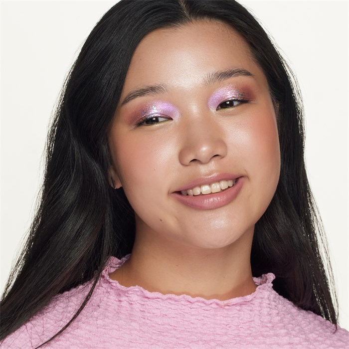 MULTICHROME FLAKES Eyeshadow Topper