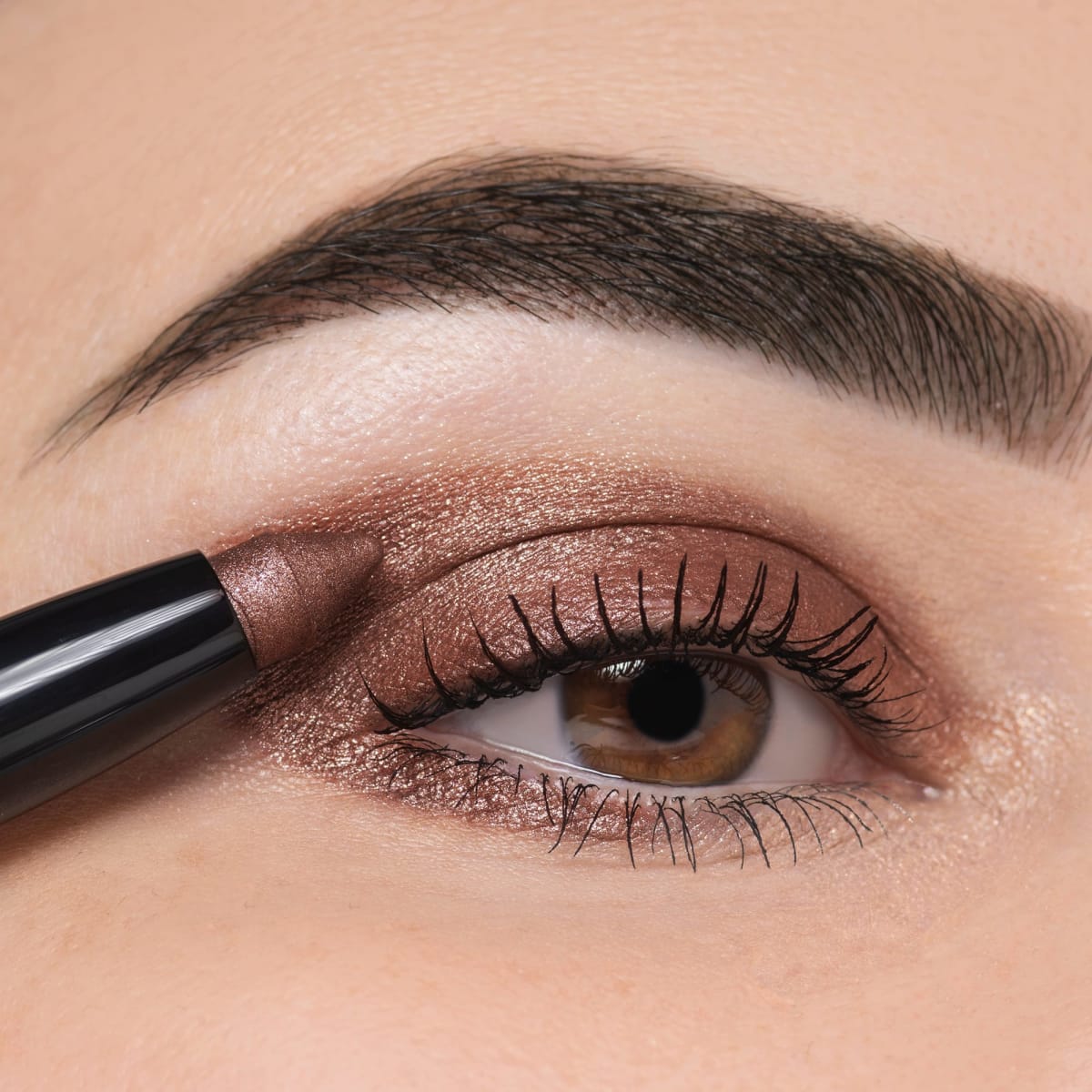 Lidschatten High Performance Stylo 21 Shimmering Cinnamon, 1,4 g