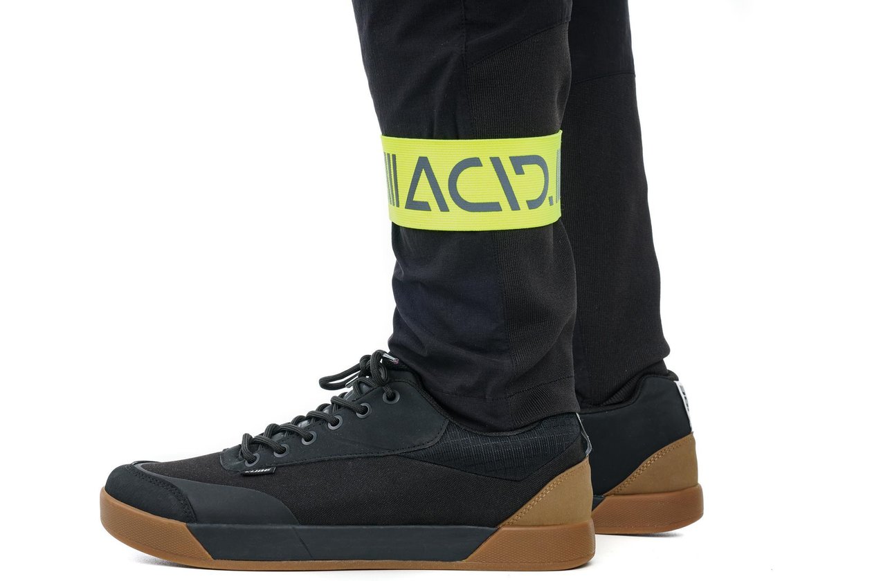 Cube ACID Safety Band