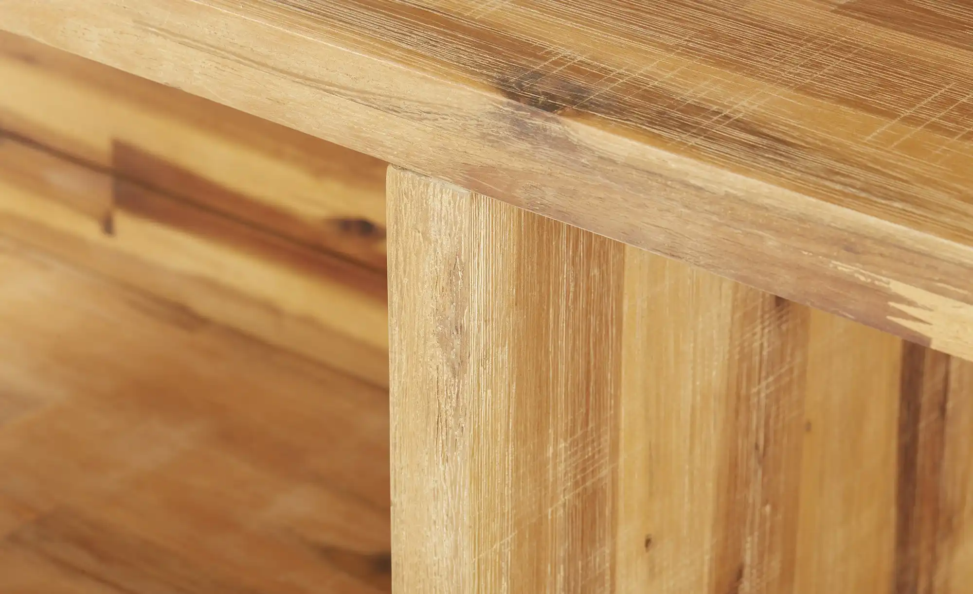 Bartisch Aus massivem Akazienholz