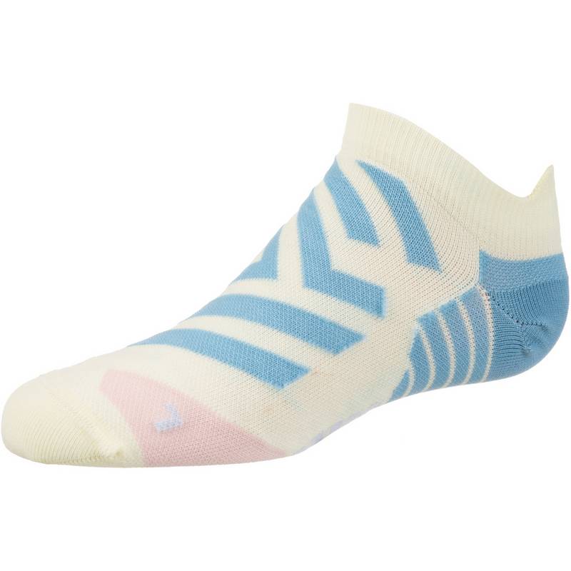 On PERFORMANCE LOW SOCK Socken Damen