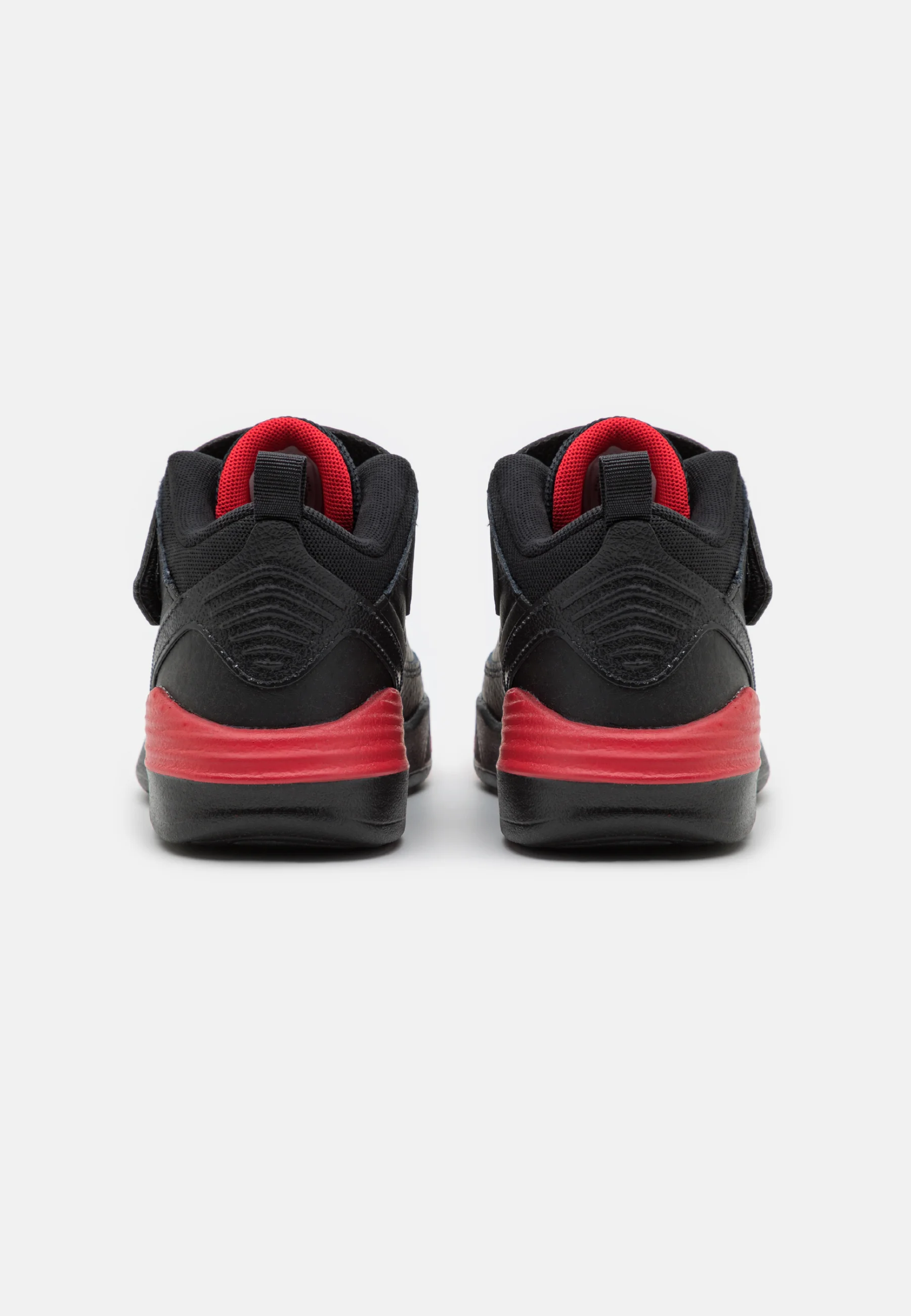 Jordan JORDAN MAX AURA 5 UNISEX - Zapatillas de baloncesto