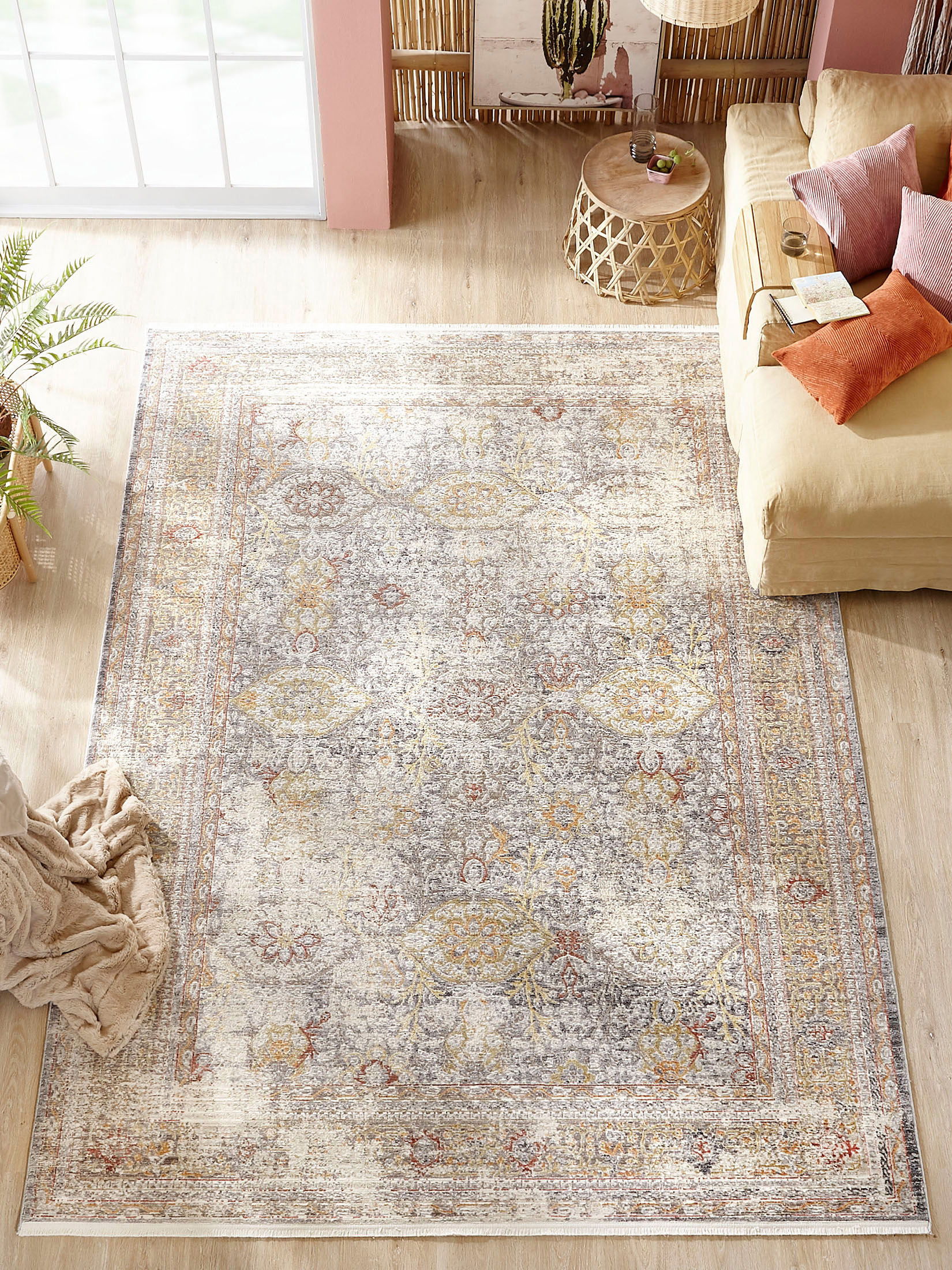 Sanguis Vintage-Teppich, Villa des Arts