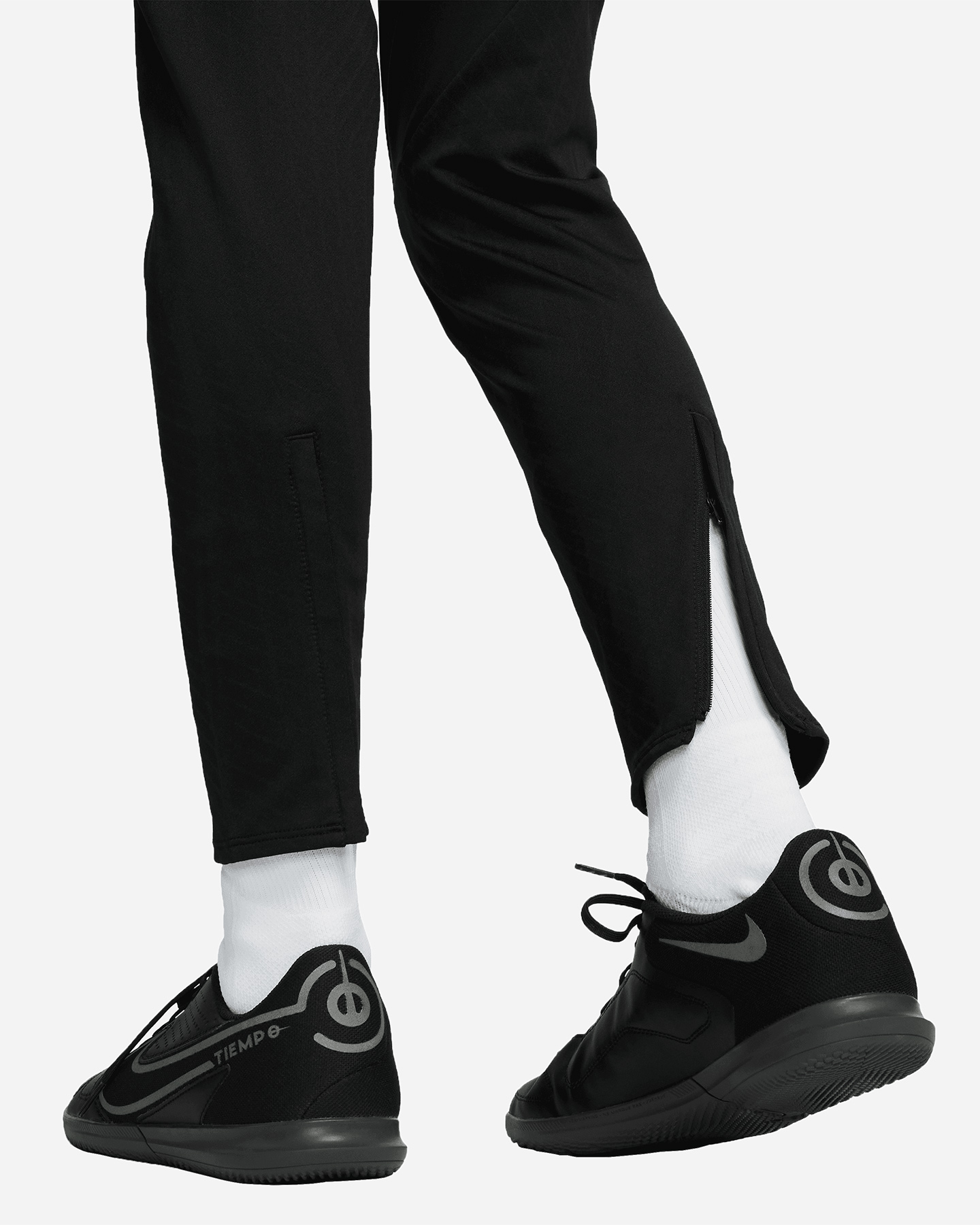 Spodenki piłkarskie Nike Dri Fit Strike W DX0496-011